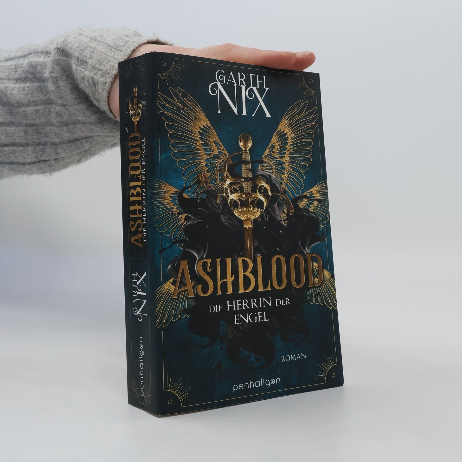 Garth Nix Ashblood