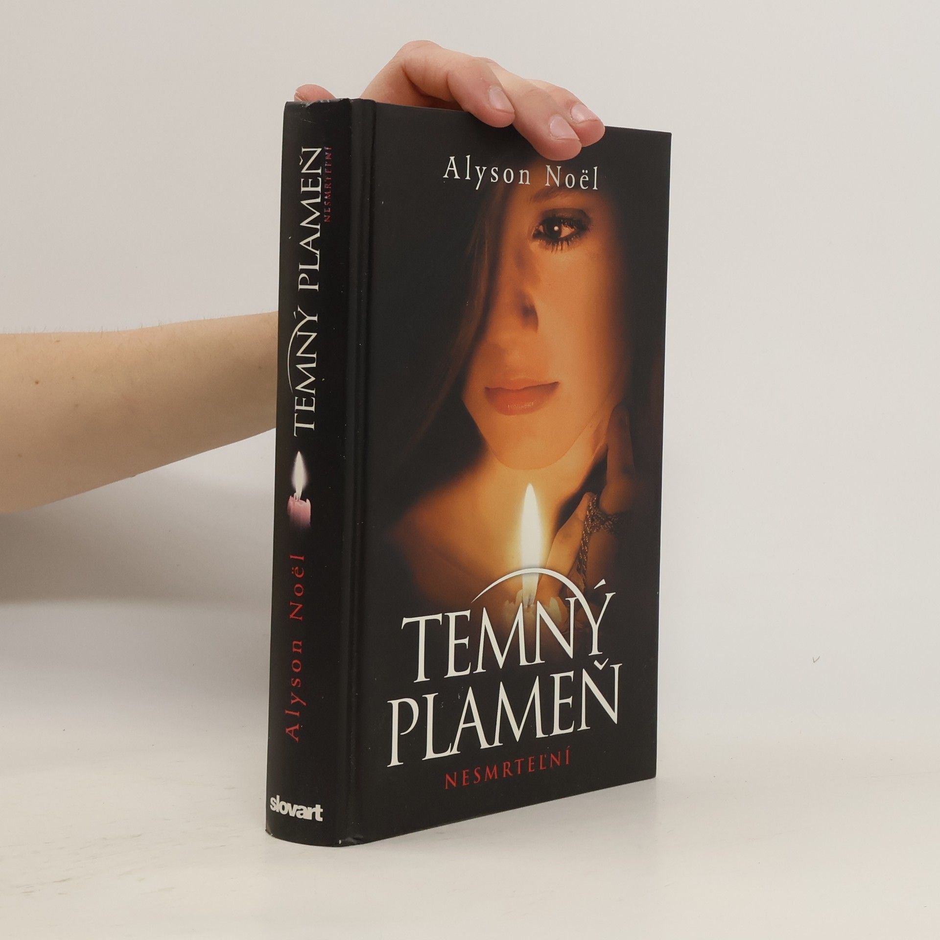 Alyson Noël Temný plameň