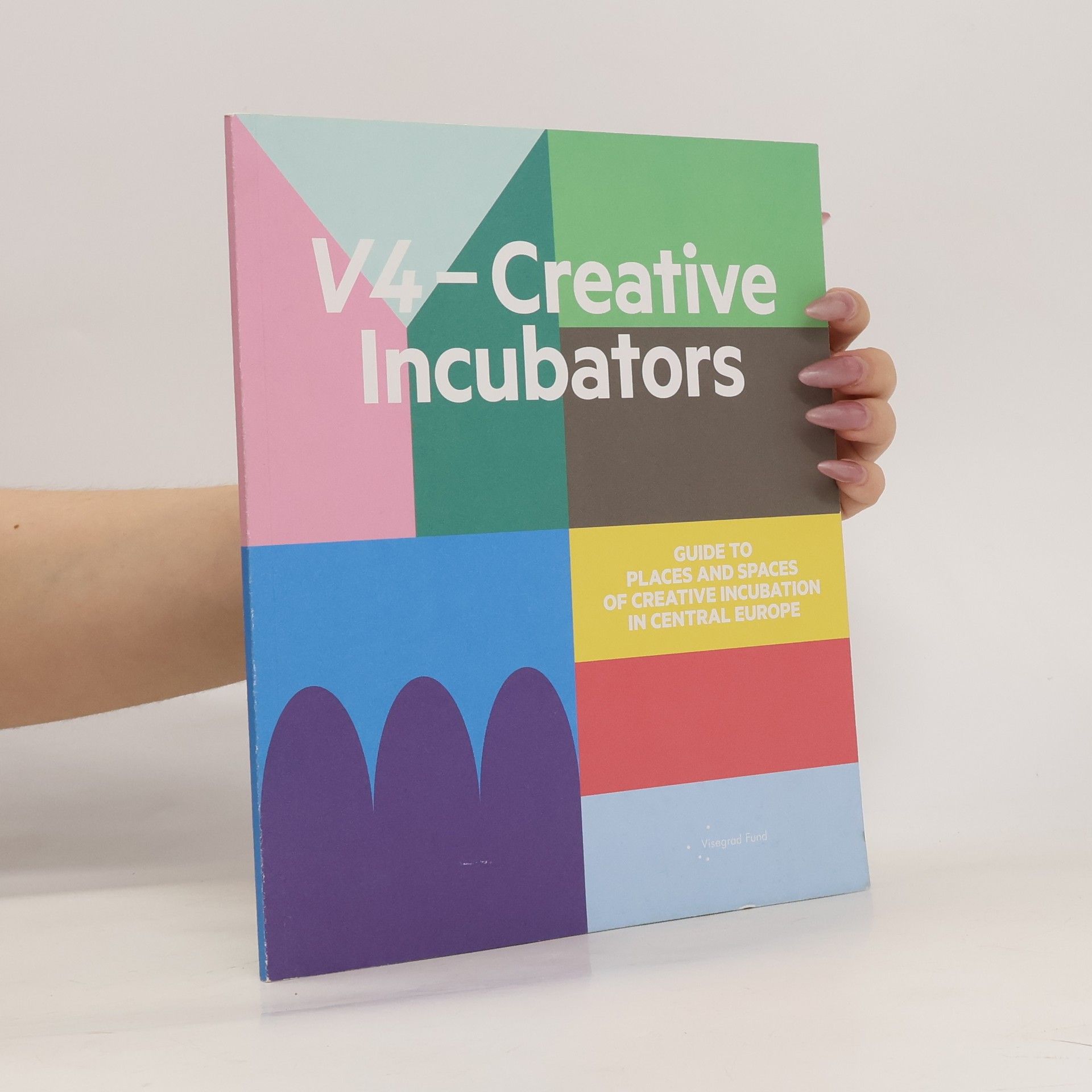Zora Jaurová V4 - Creative Incubators