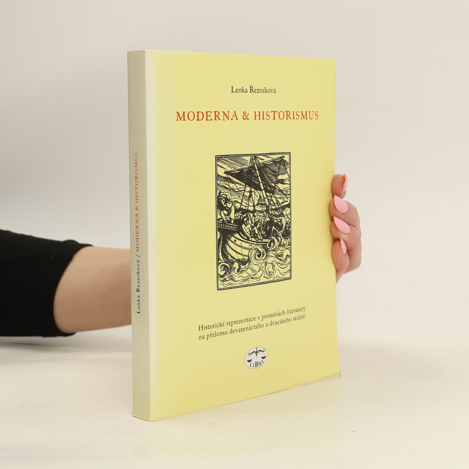Lenka Řezníková Moderna a historismus.