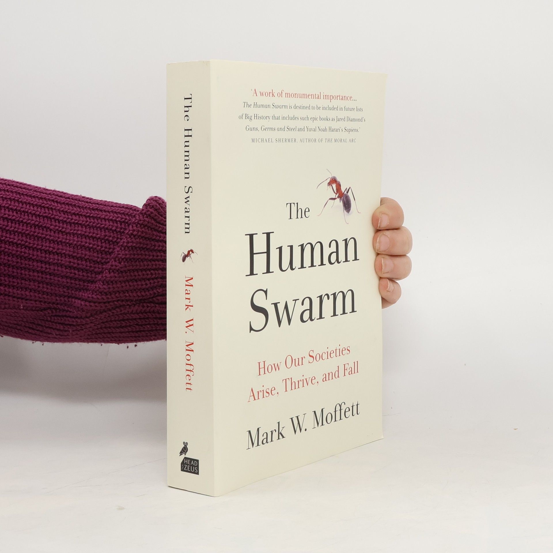 Mark W. Moffett Human Swarm
