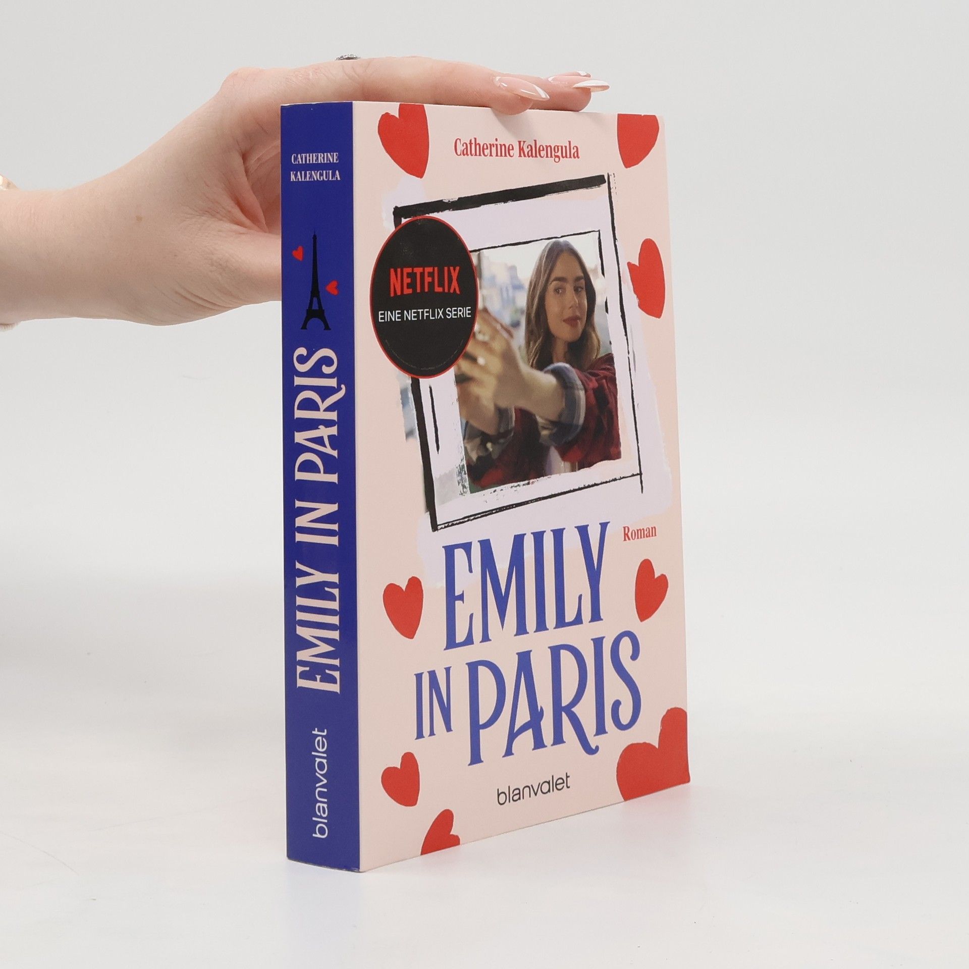 Catherine Kalengula Emily in Paris 1