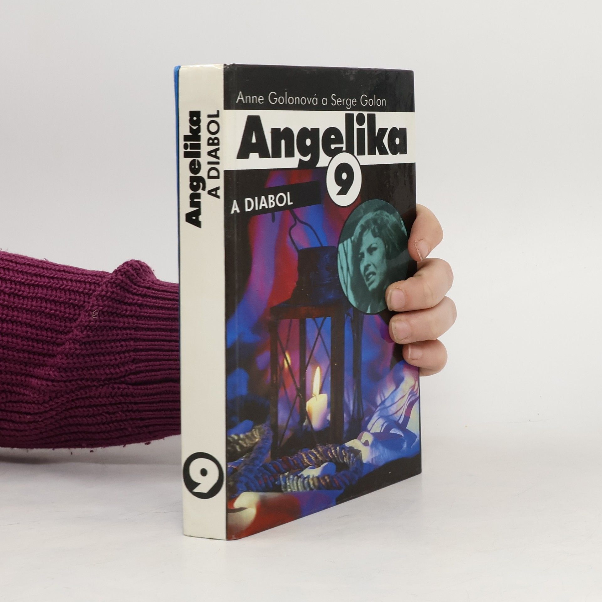 Anne Golon Angelika a diabol