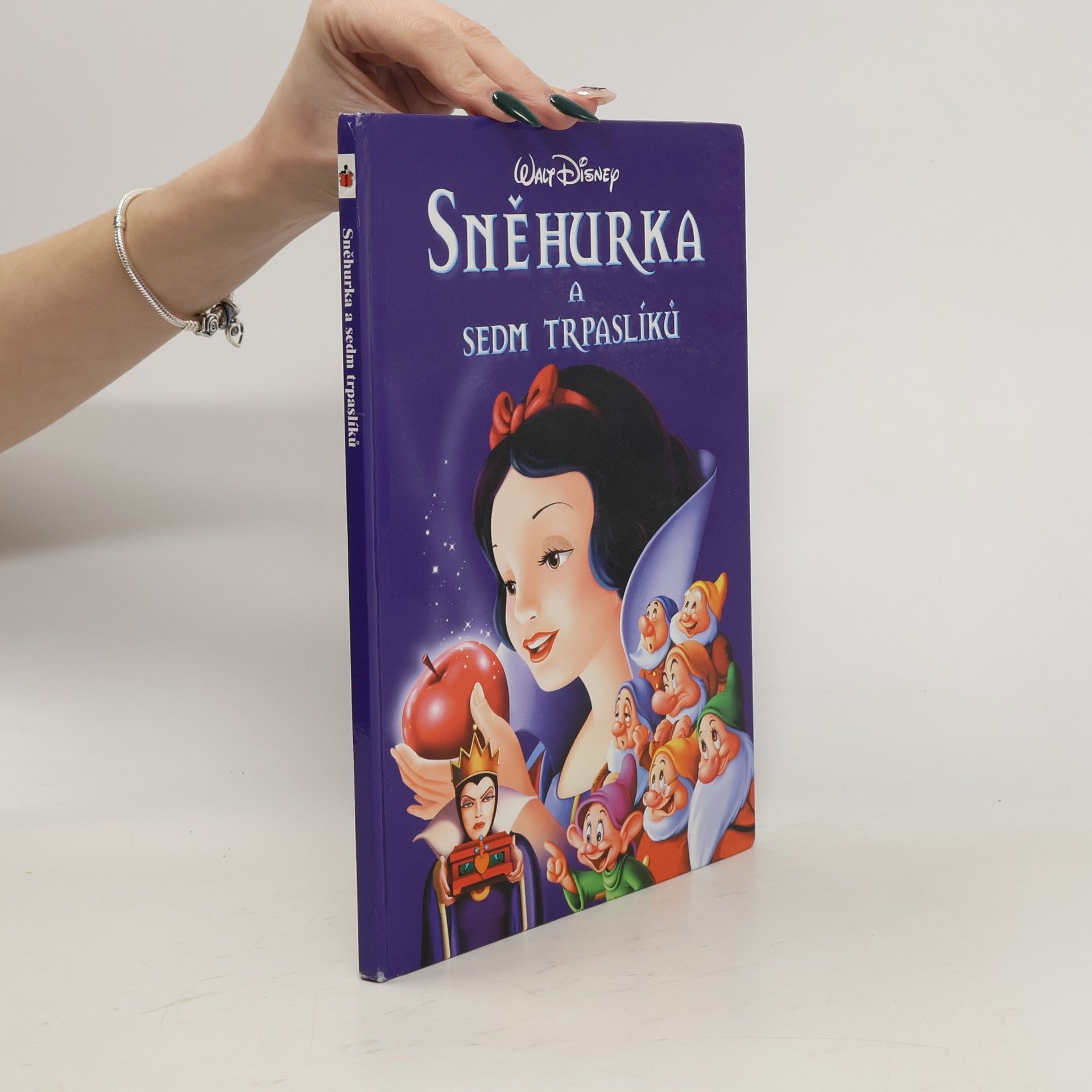Various authors Sněhurka a sedm trpaslíků