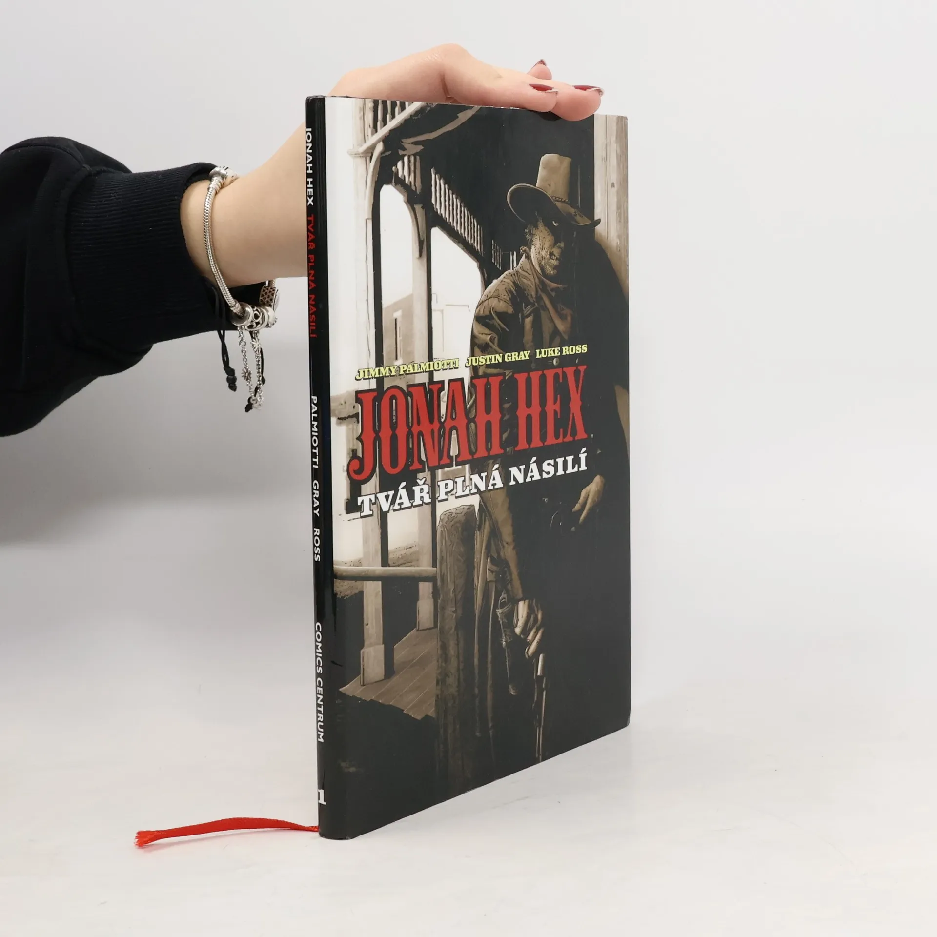 Jonah Hex. Tvář plná násilí | Kniha | Justin Gray | CS