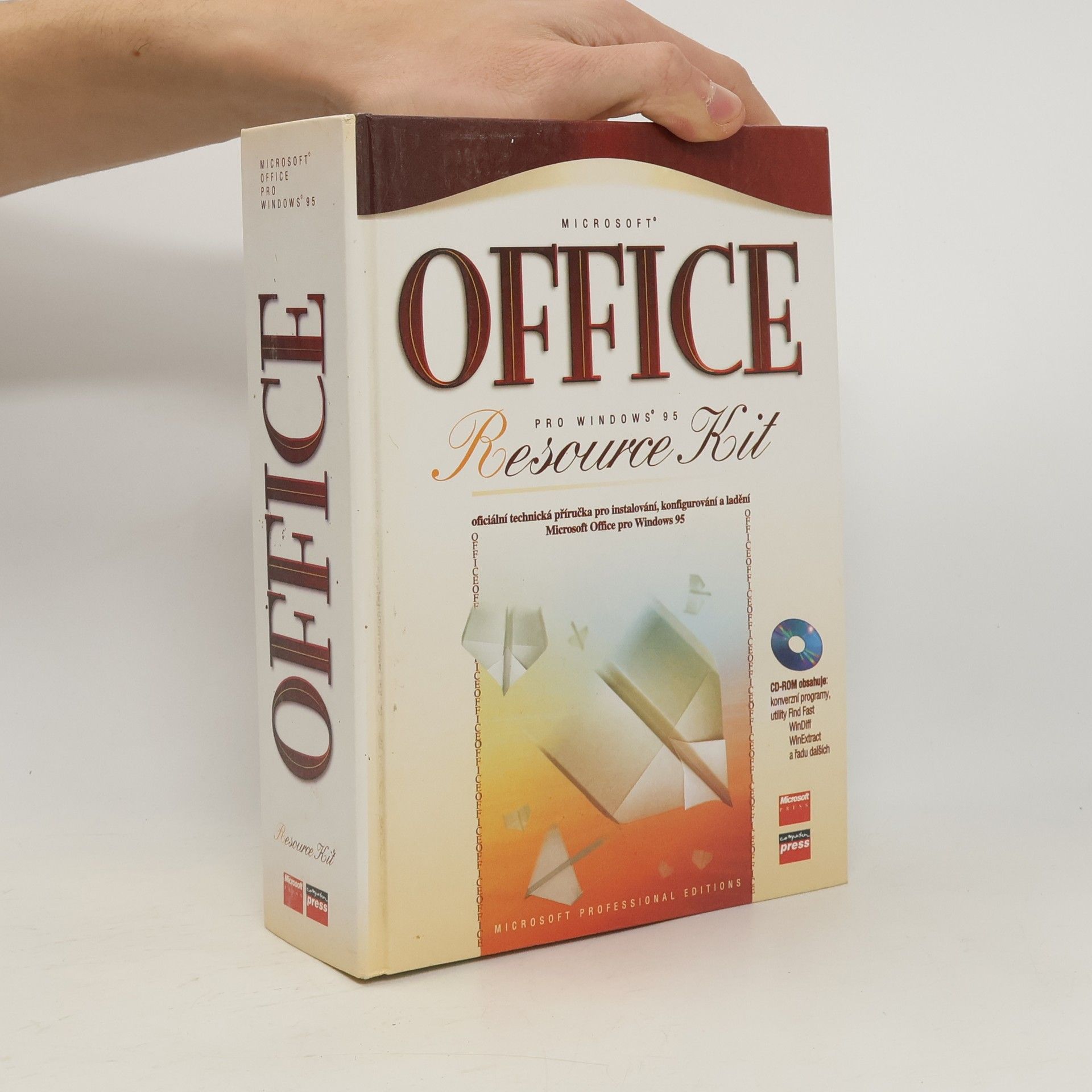 Microsoft Office pro Windows 95 Resource Kit : oficiální technická příručka pro instalování, konfigurování a ladění