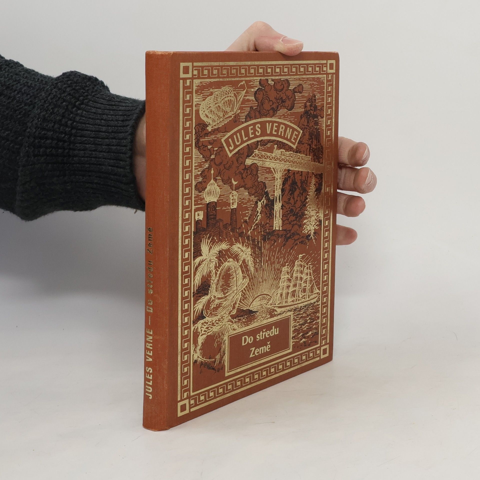 Jules Verne Do středu Země