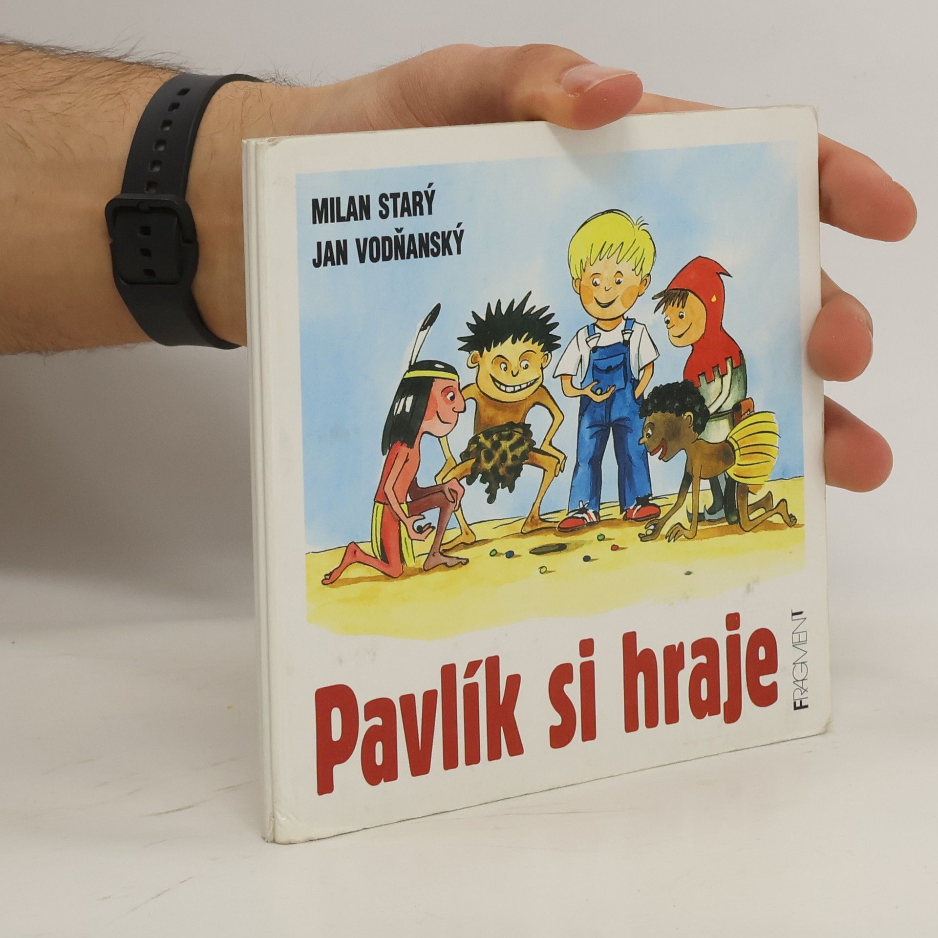 Milan Starý Pavlík si hraje