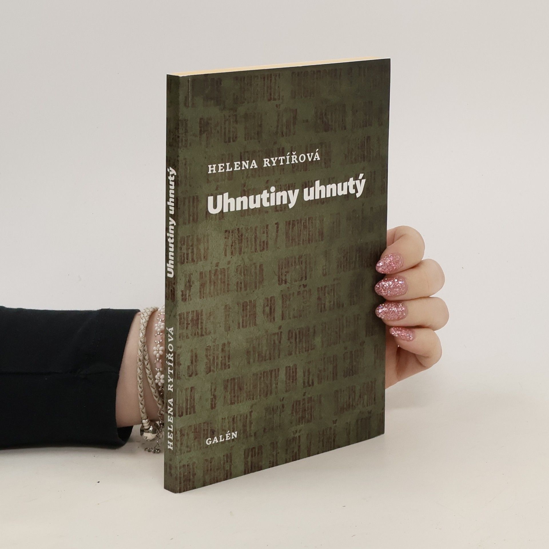 Helena Rytířová Uhnutiny uhnutý