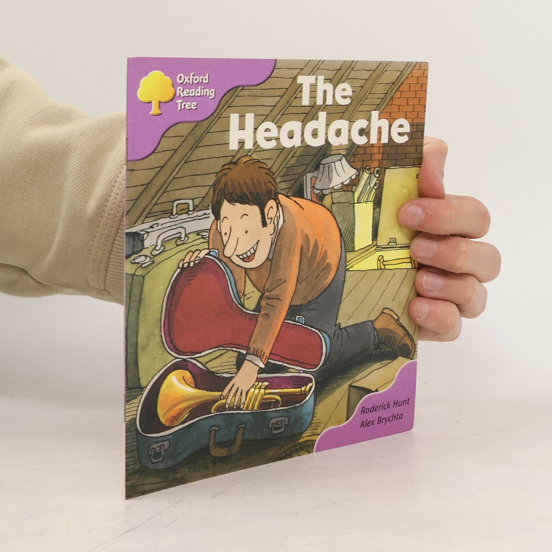 Roderick Hunt Oxford Reading Tree. The Headache