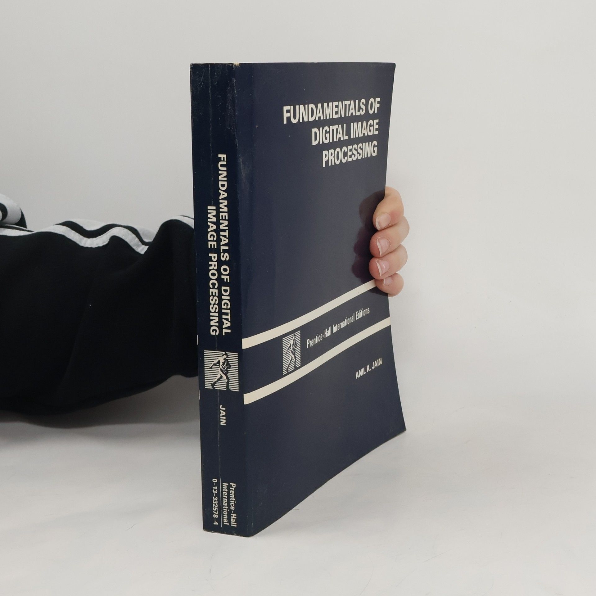 Anil K. Jain Fundamentals of digital image processing