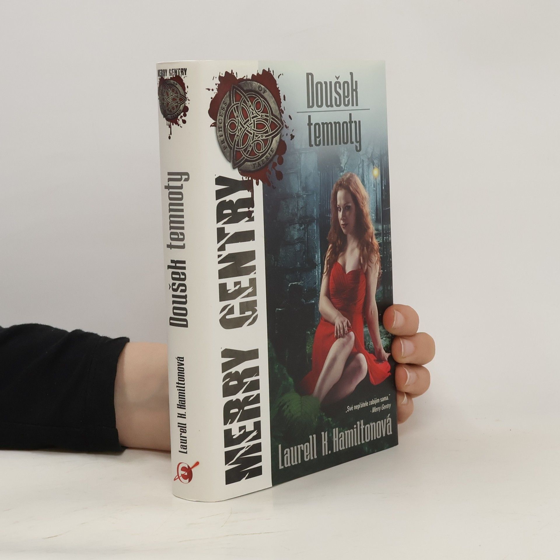 Laurell K. Hamilton Merry Gentry 7: Doušek temnoty