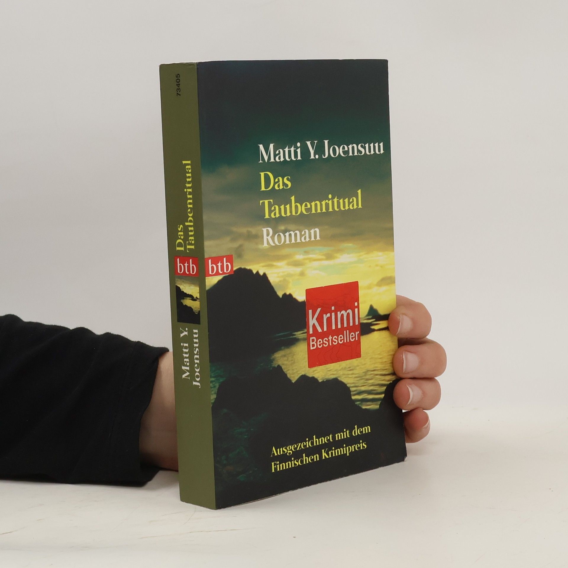 Matti Yrjänä Joensuu Das Taubenritual