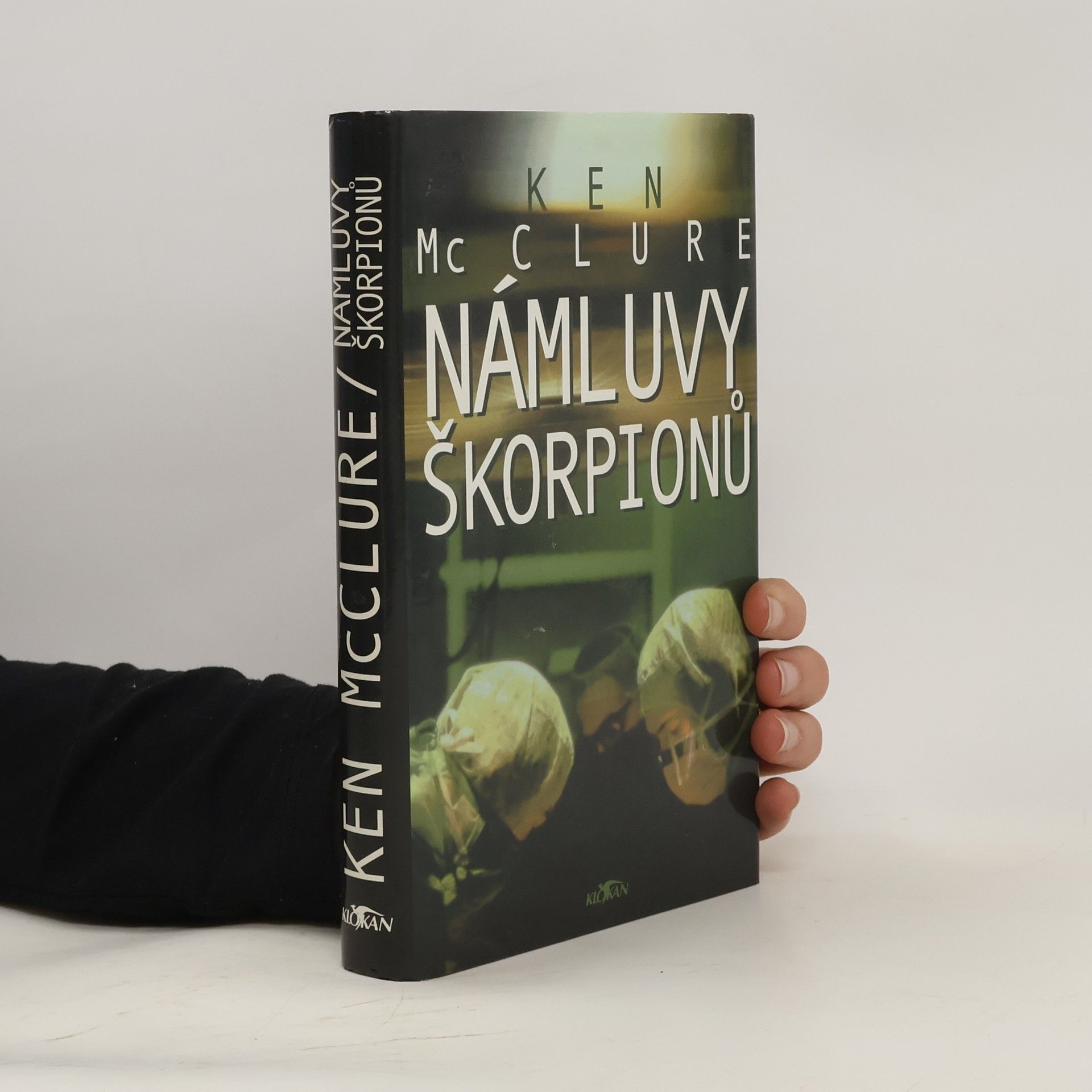 Ken McClure Námluvy škorpionů