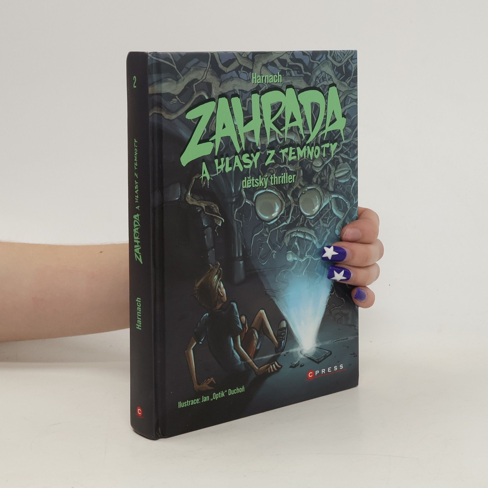 Zahrada a hlasy z temnoty