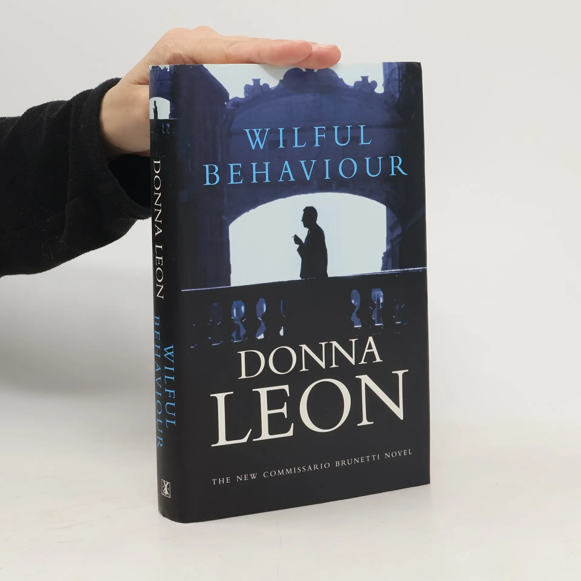 Wilful Behaviour | Book | Hardcover | Donna Leon | EN