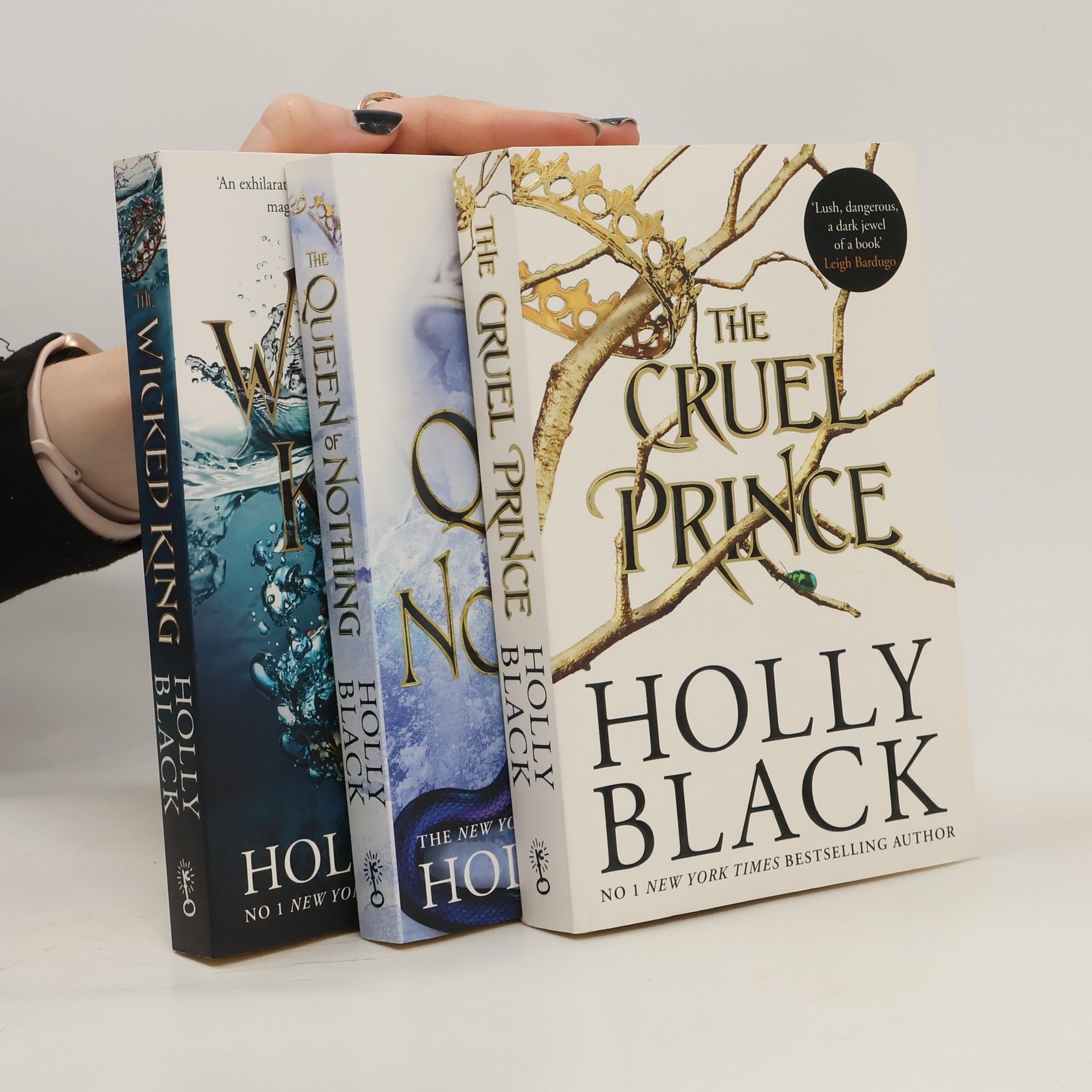 Holly Black The Cruel Prince, The Queen of Nothing, The Wicked King