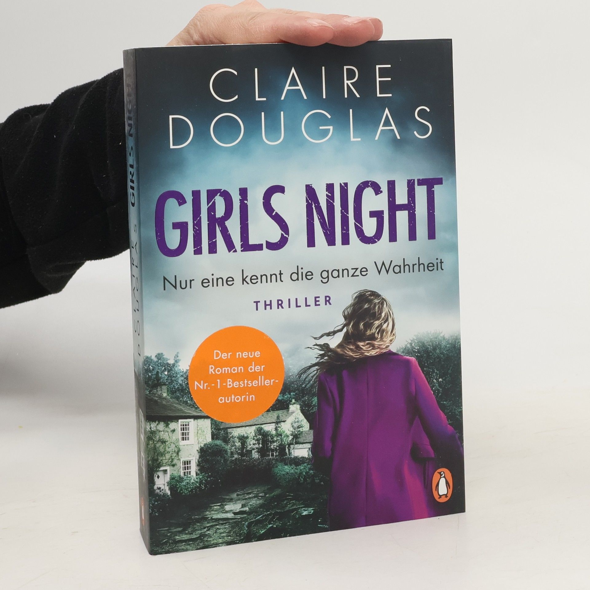 Claire Douglas Girls night