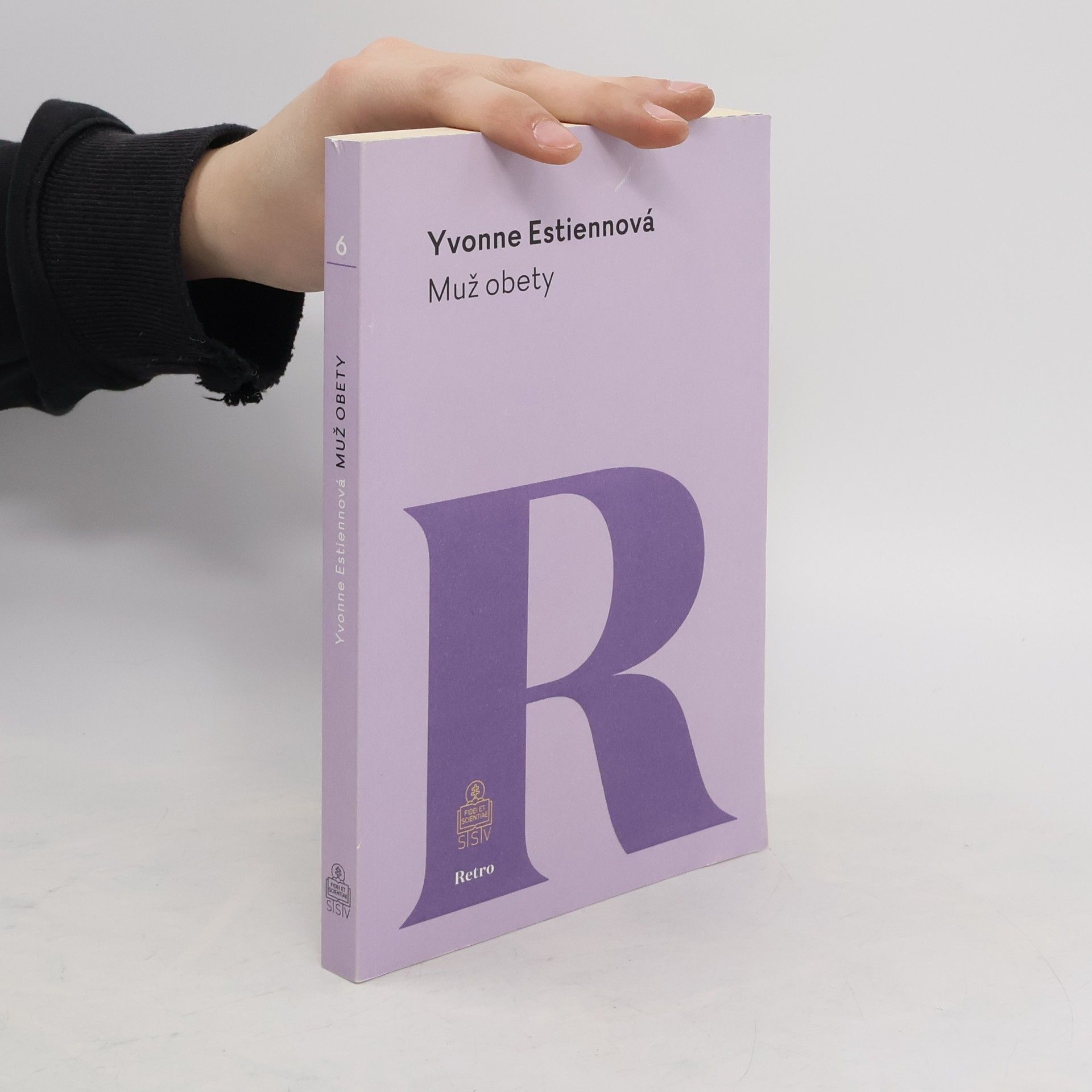 Yvonne Estienn Muž obety