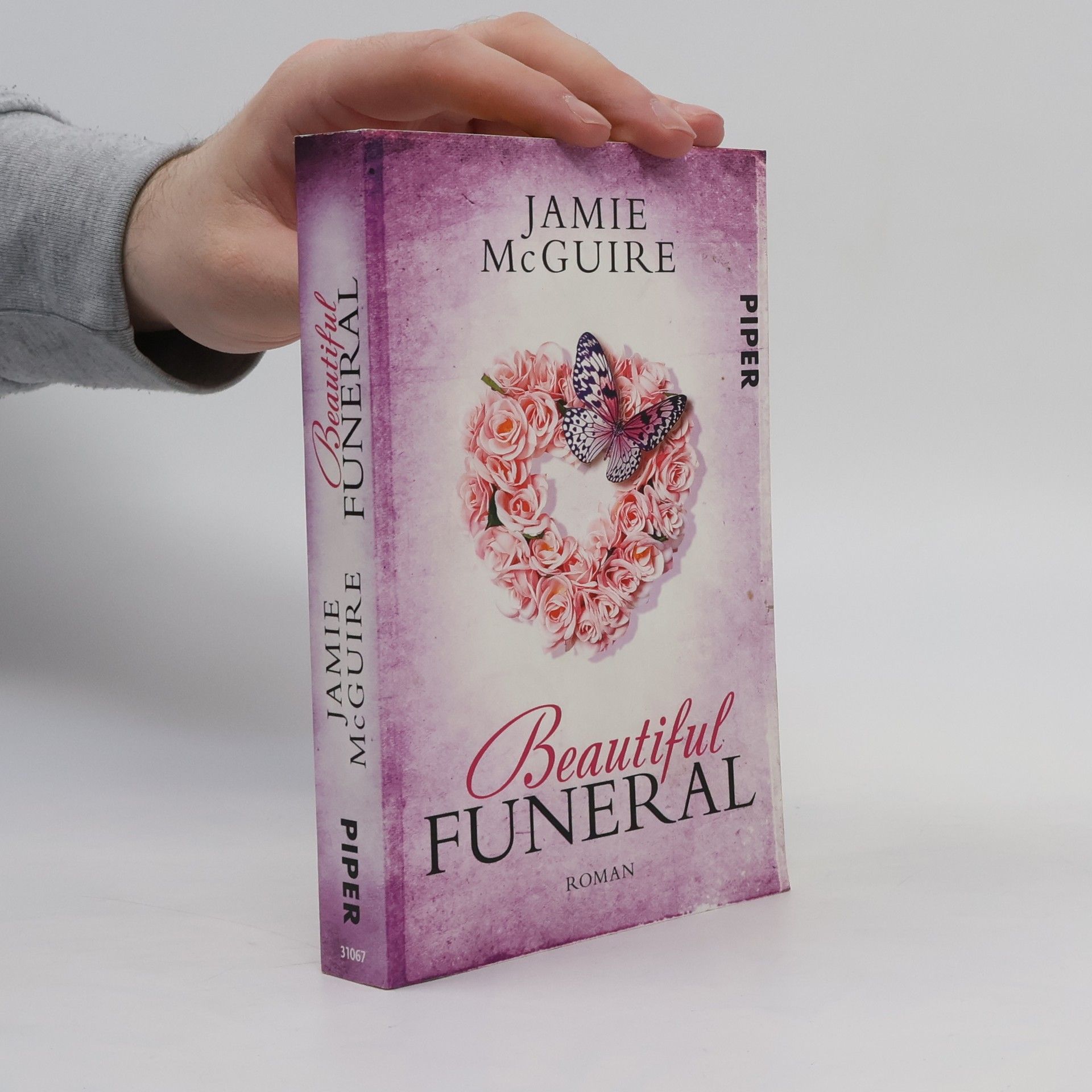 Jamie McGuire Beautiful funeral