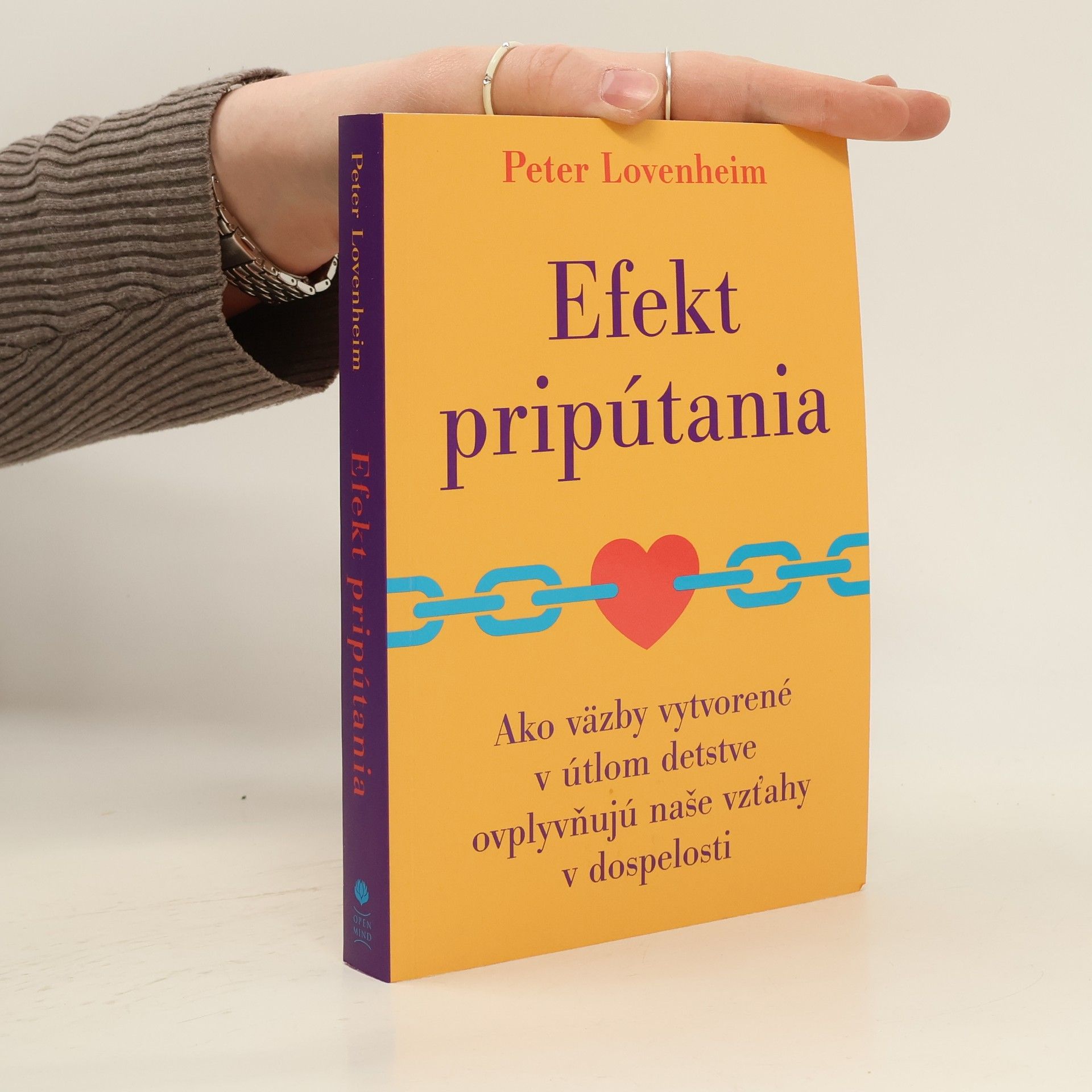 Peter Lovenheim Efekt pripútania
