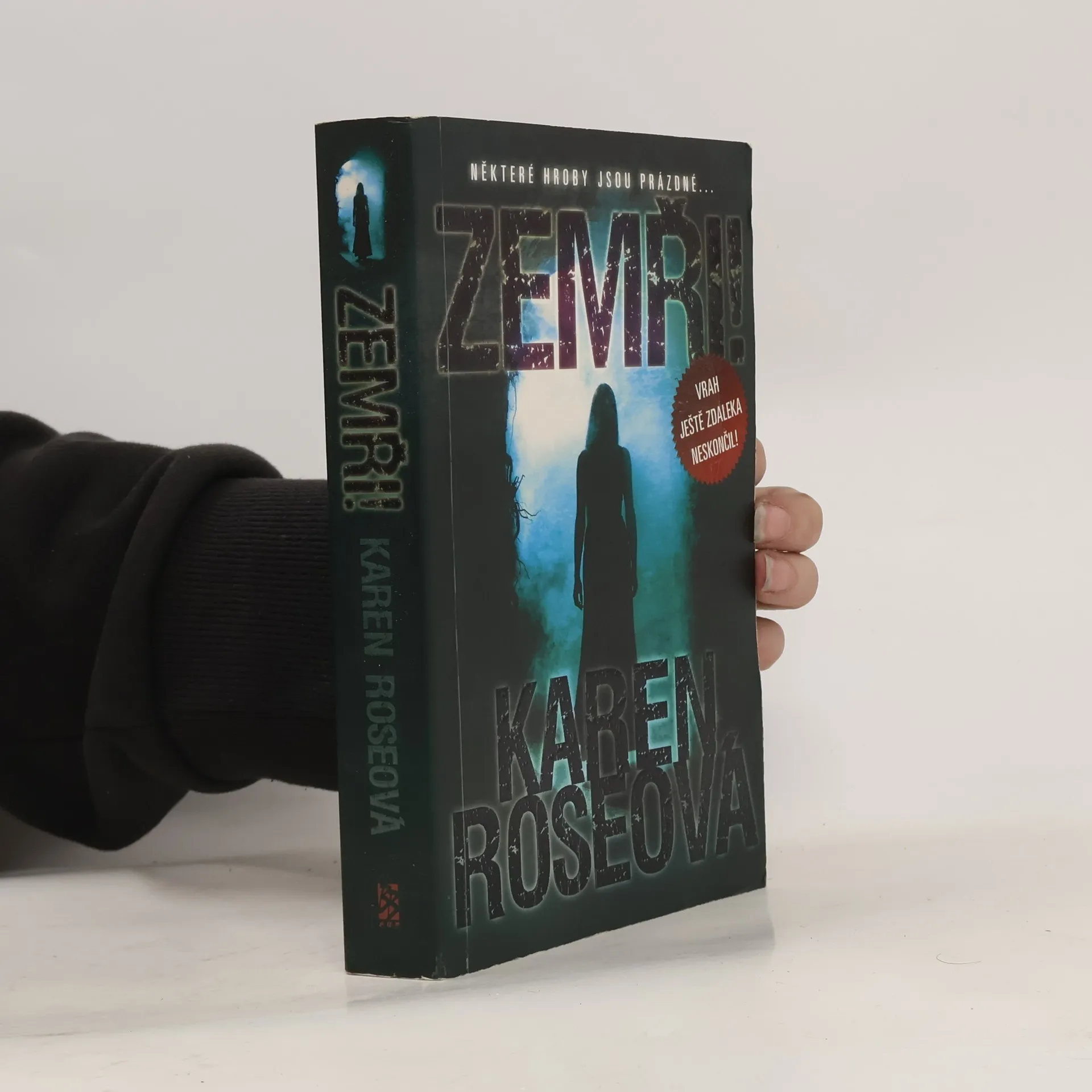 Zemři! | Book | Paperback | Karen Rose | CS