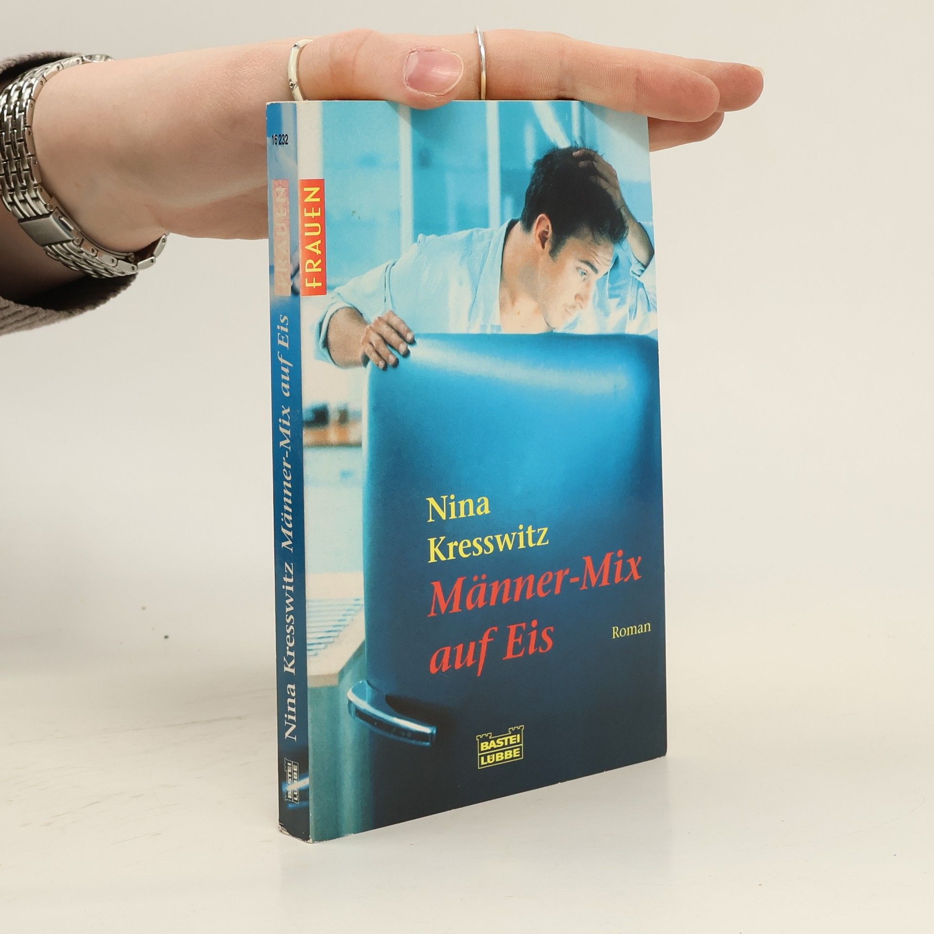 Nina Kresswitz Männer-Mix auf Eis