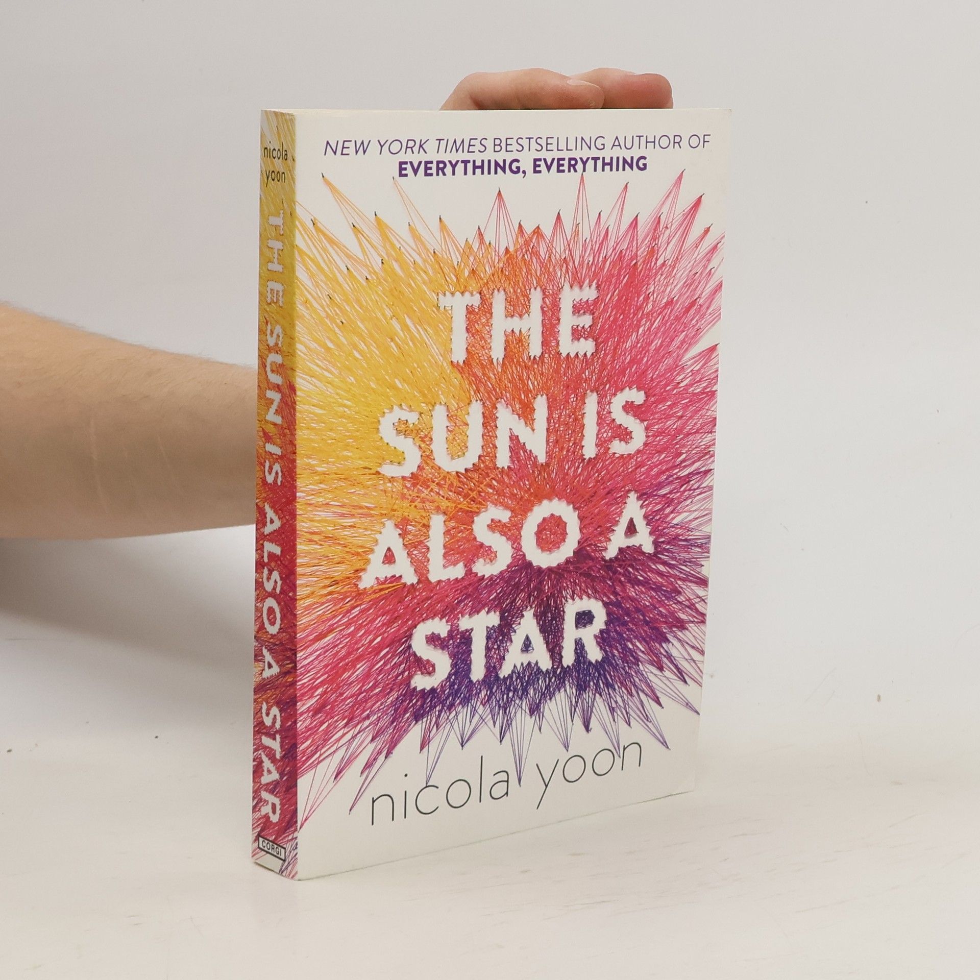 Nicola Yoon The Sun is also a star
