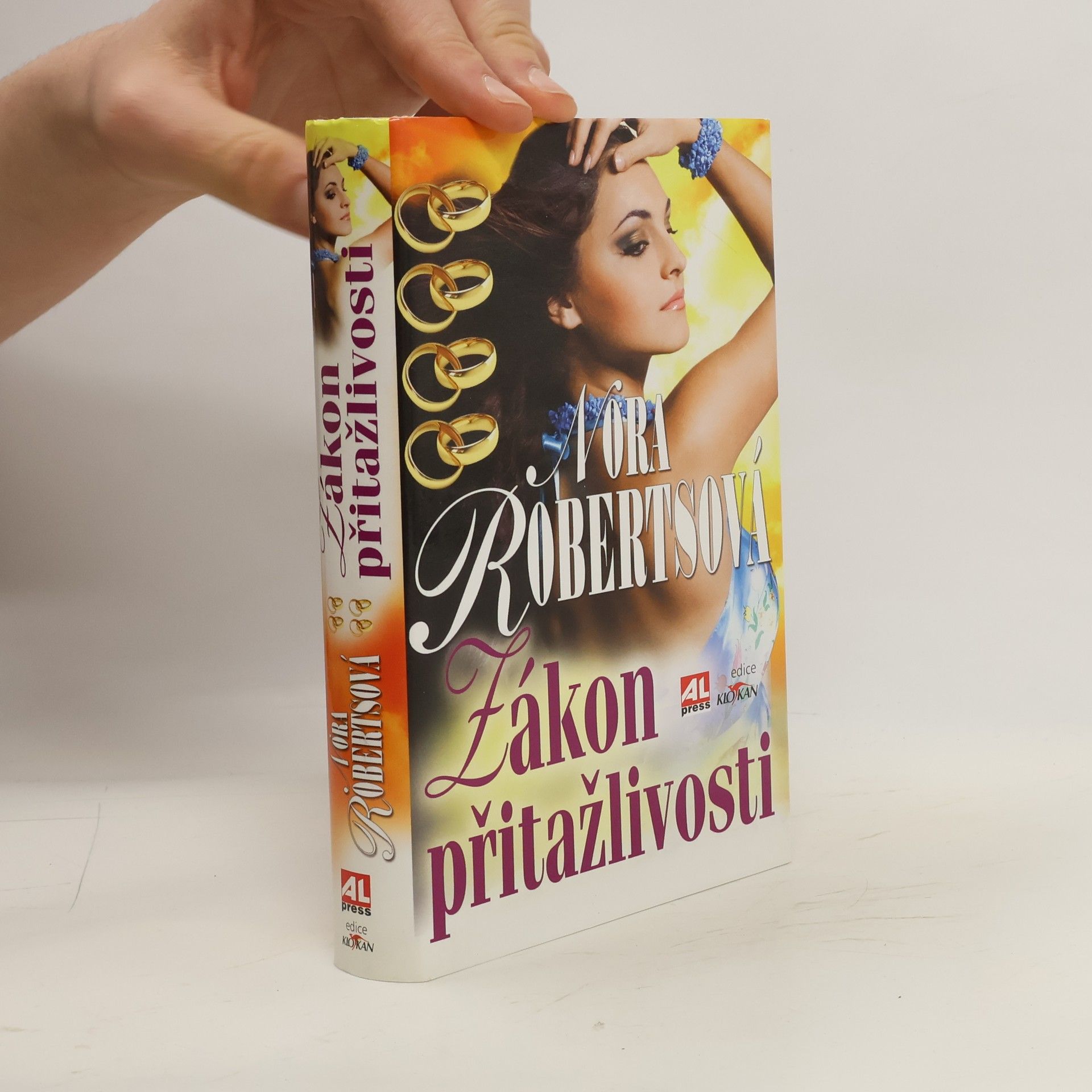 Nora Roberts Zákon přitažlivosti