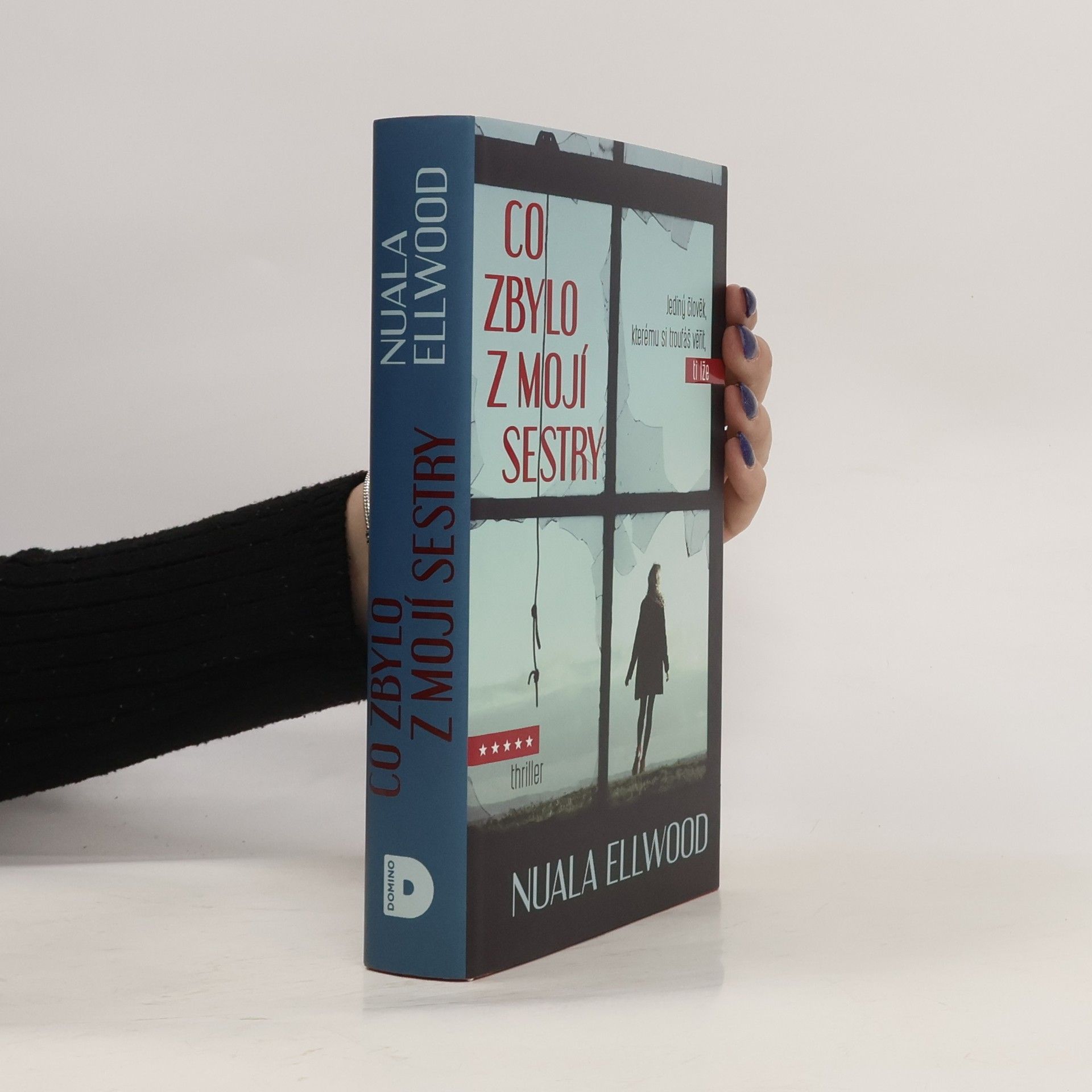 Nuala Ellwood Co zbylo z mojí sestry