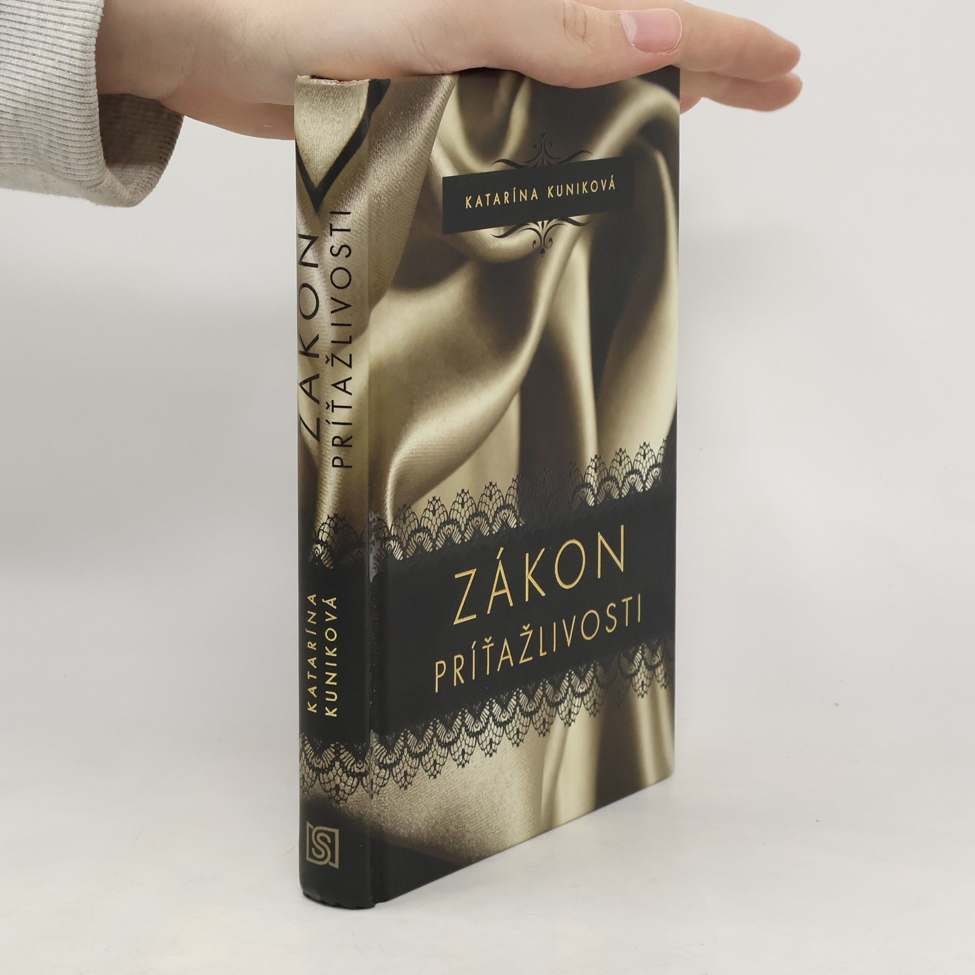 Katarína Kuniková Zákon príťažlivosti