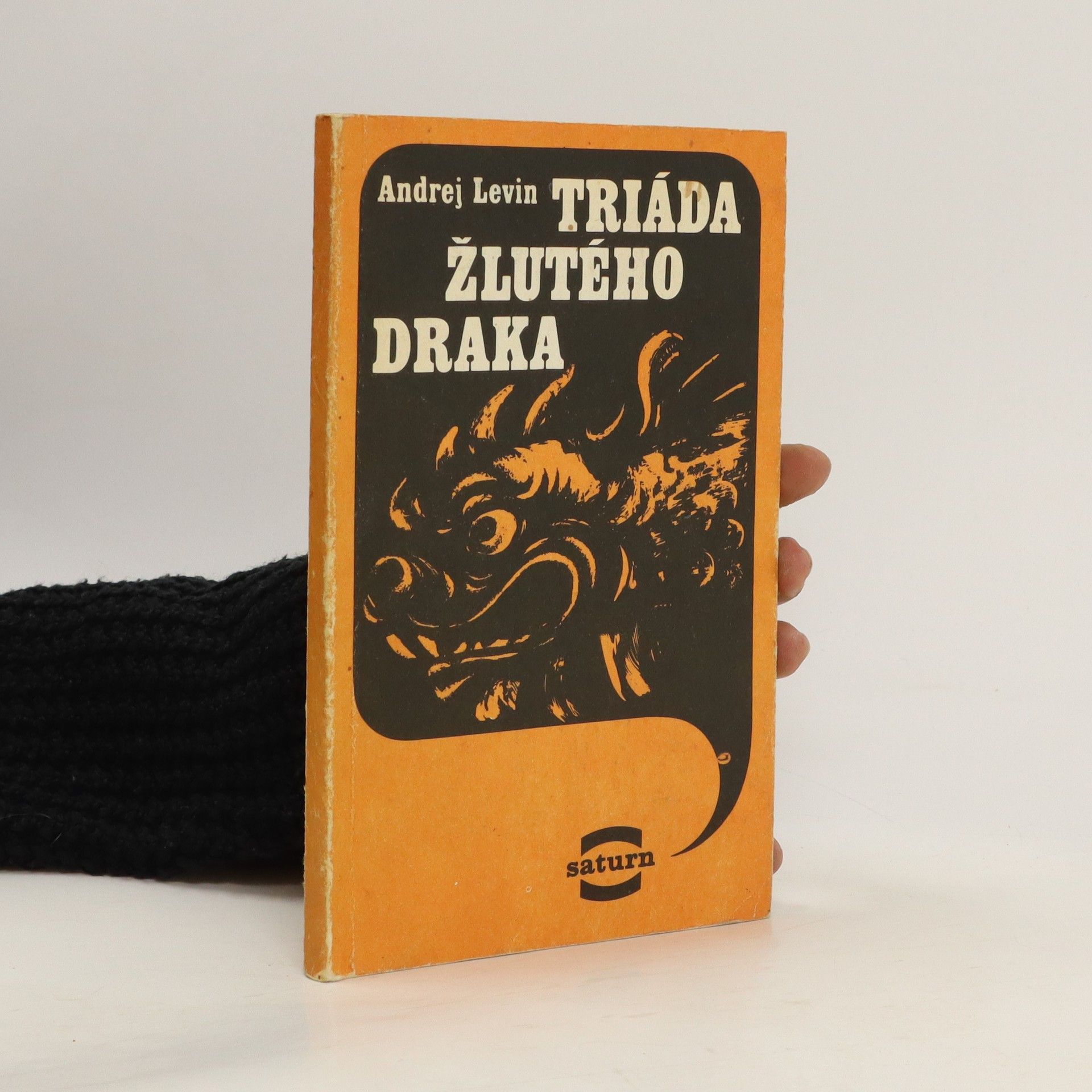 Andrej Levin Triáda žlutého draka