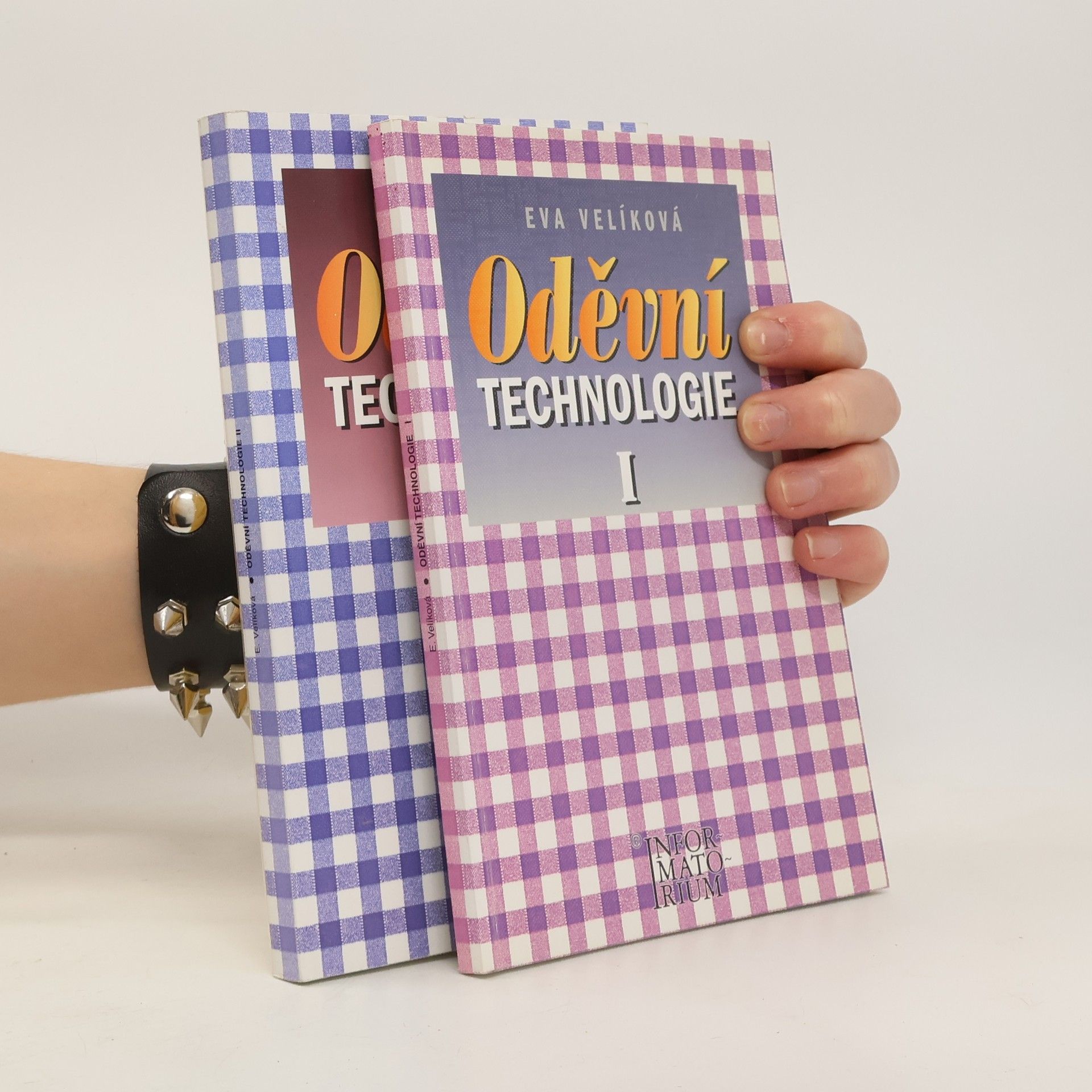 Eva Velíková Oděvní technologie I-II