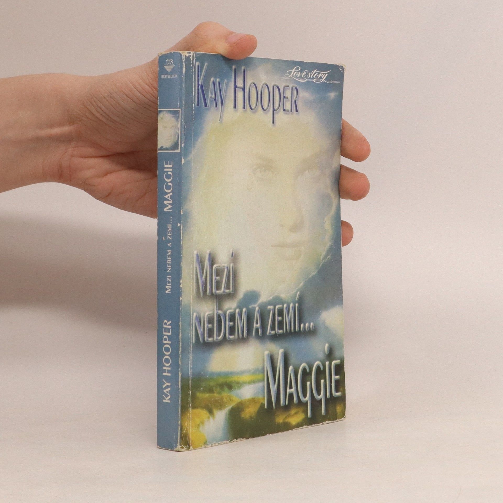 Kay Hooper Maggie