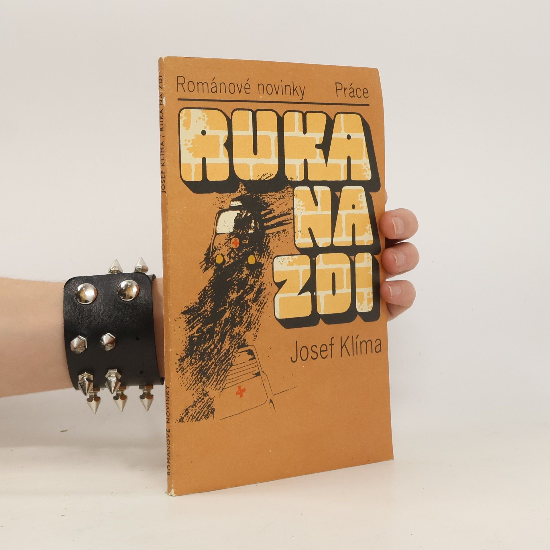 Josef Klíma Ruka na zdi