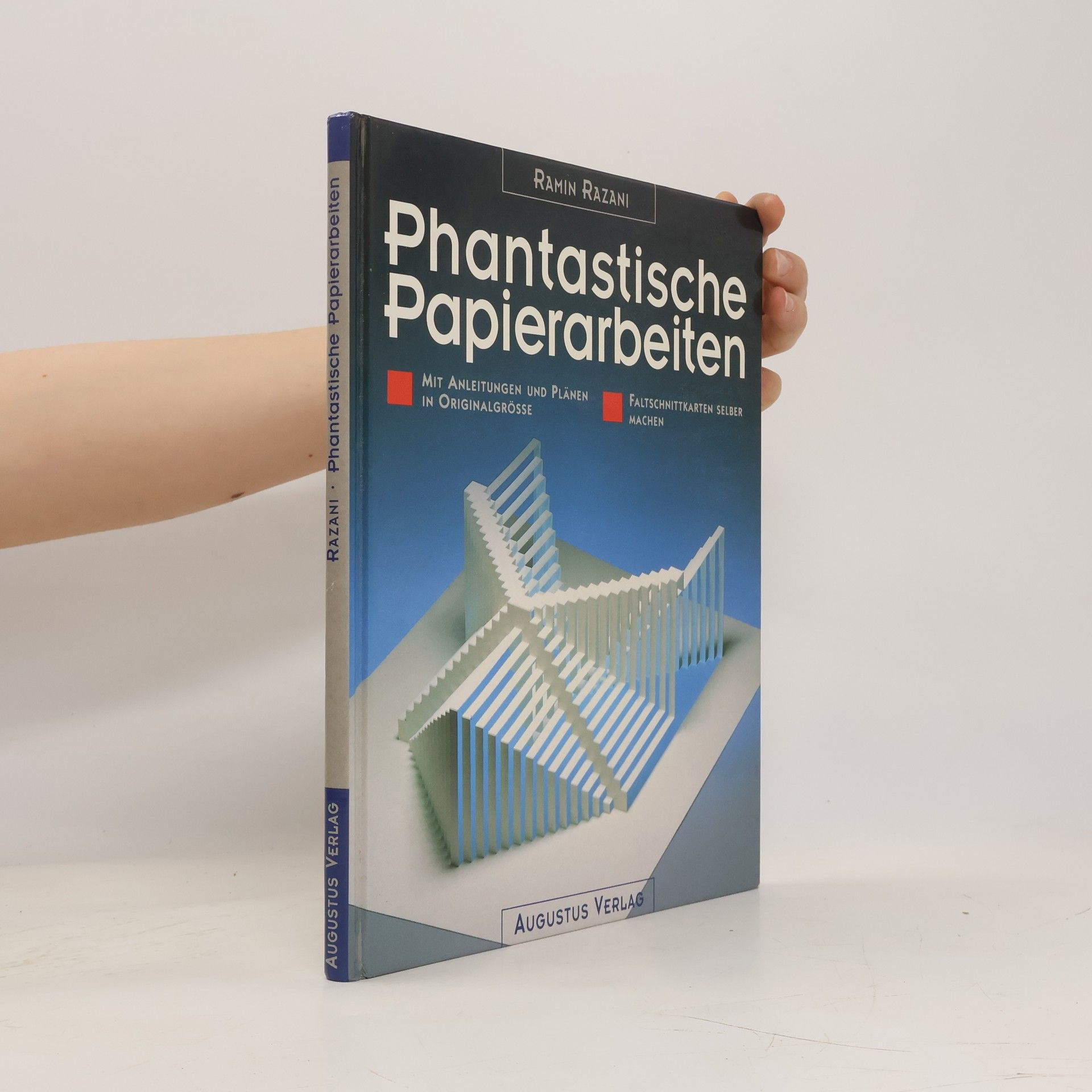 Ramin Razani Phantastische Papierarbeiten