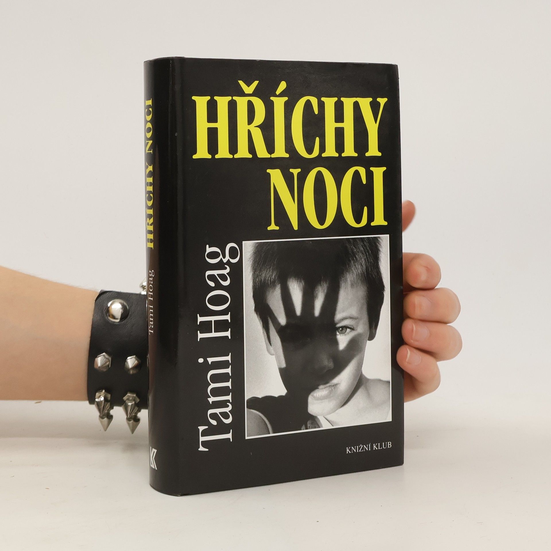 Tami Hoag Hříchy noci