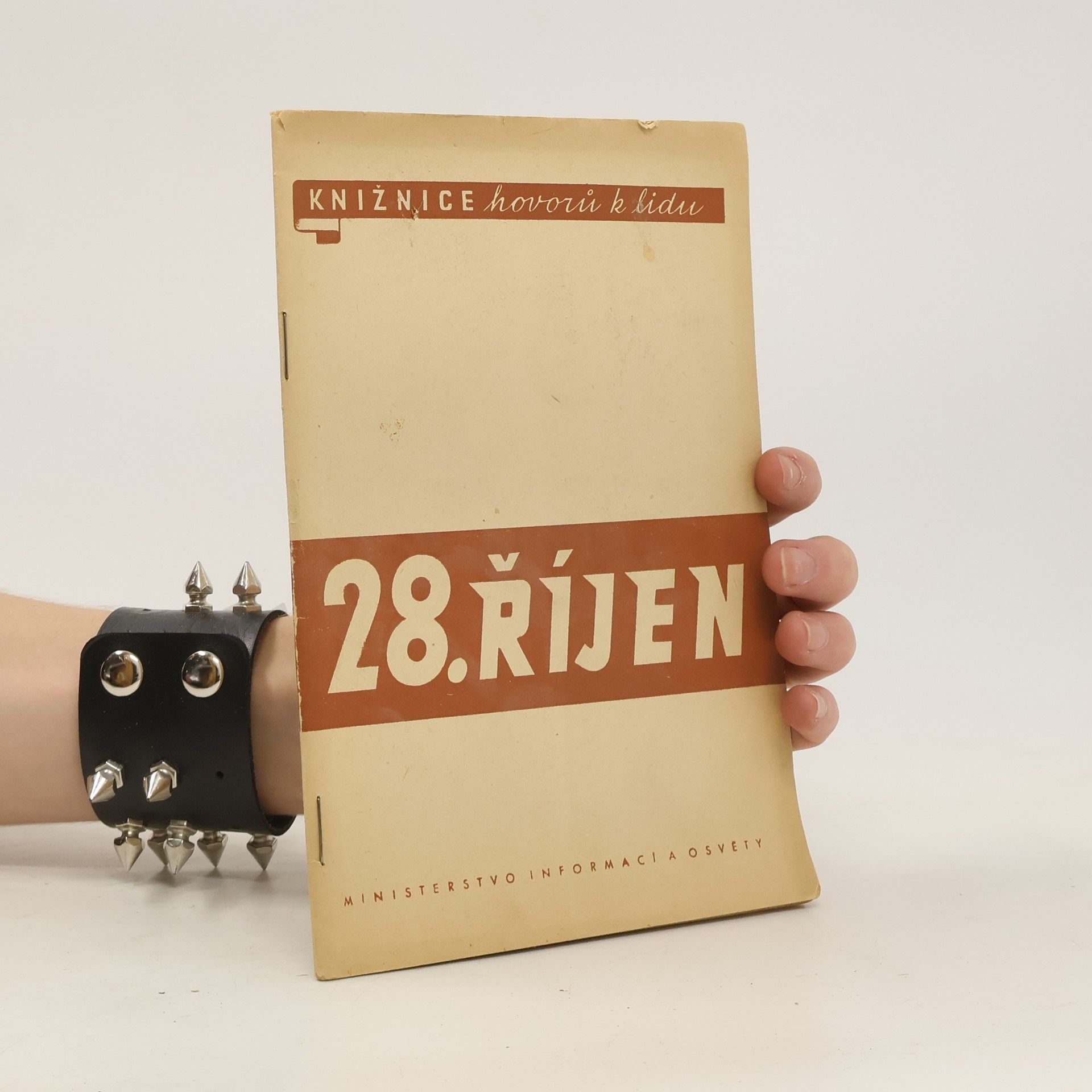 Collectif d'auteurs Knižnice hovorů k lidu. 28. říjen