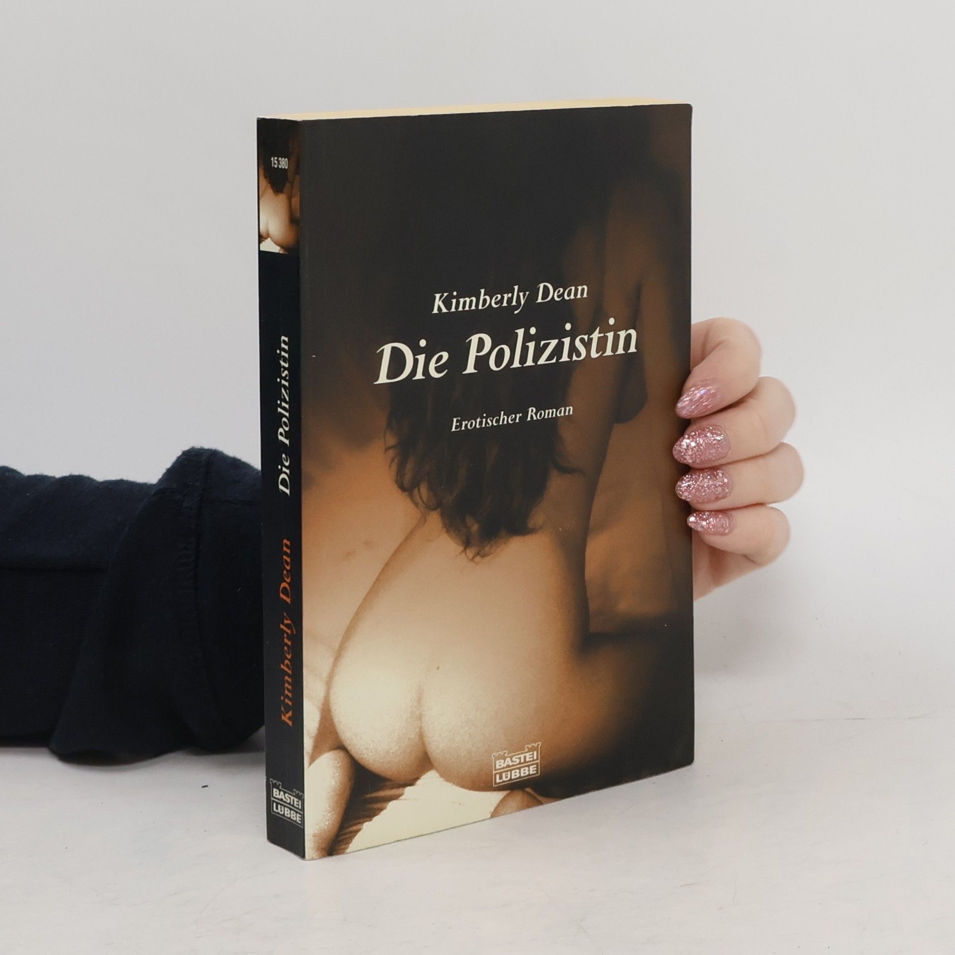 Kimberly Dean Die Polizistin