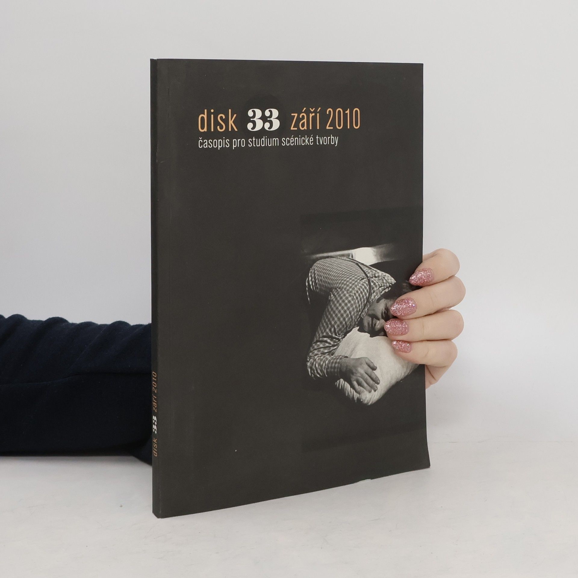 Kolektív autorov Disk 33 9/2010