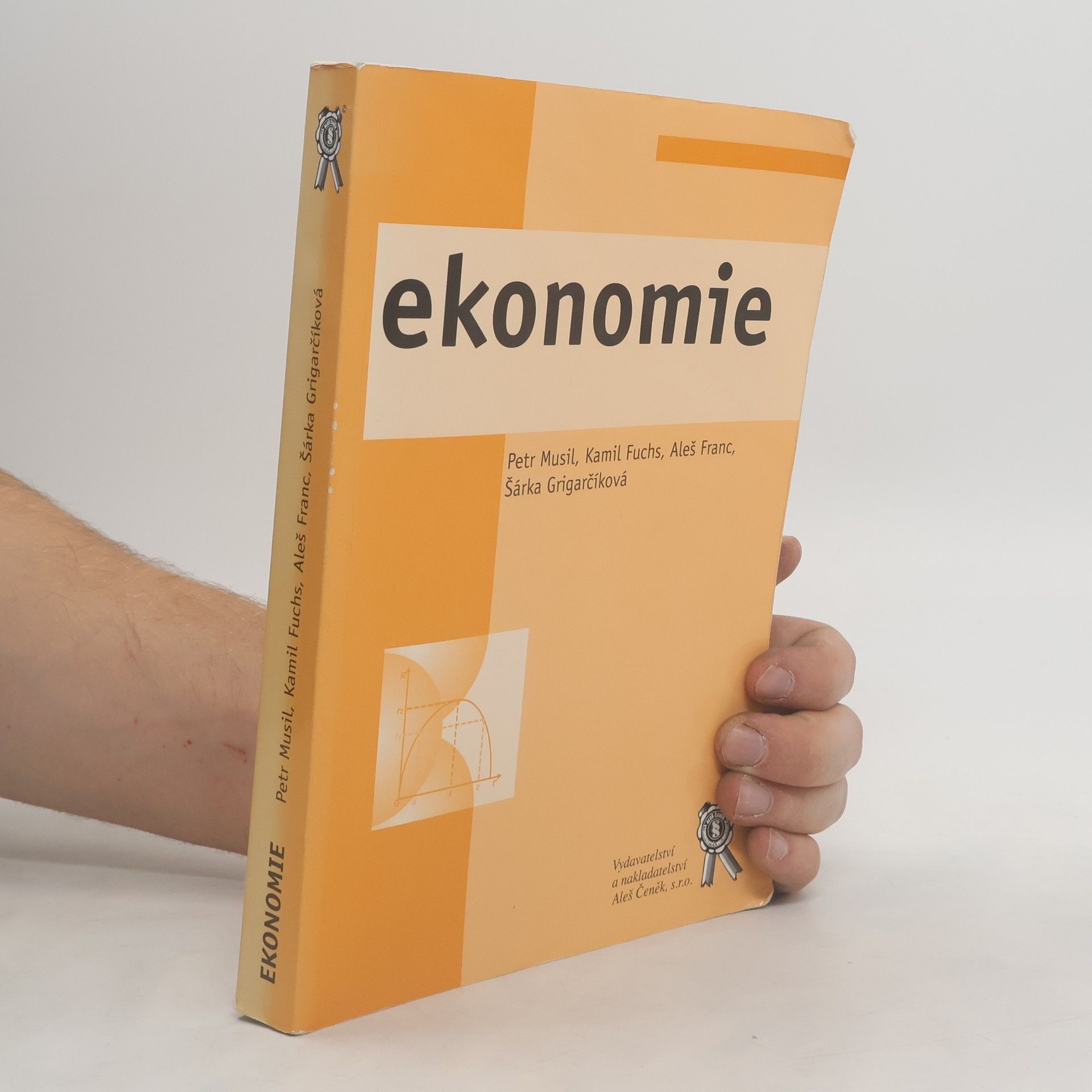 Kamil Fusch Ekonomie