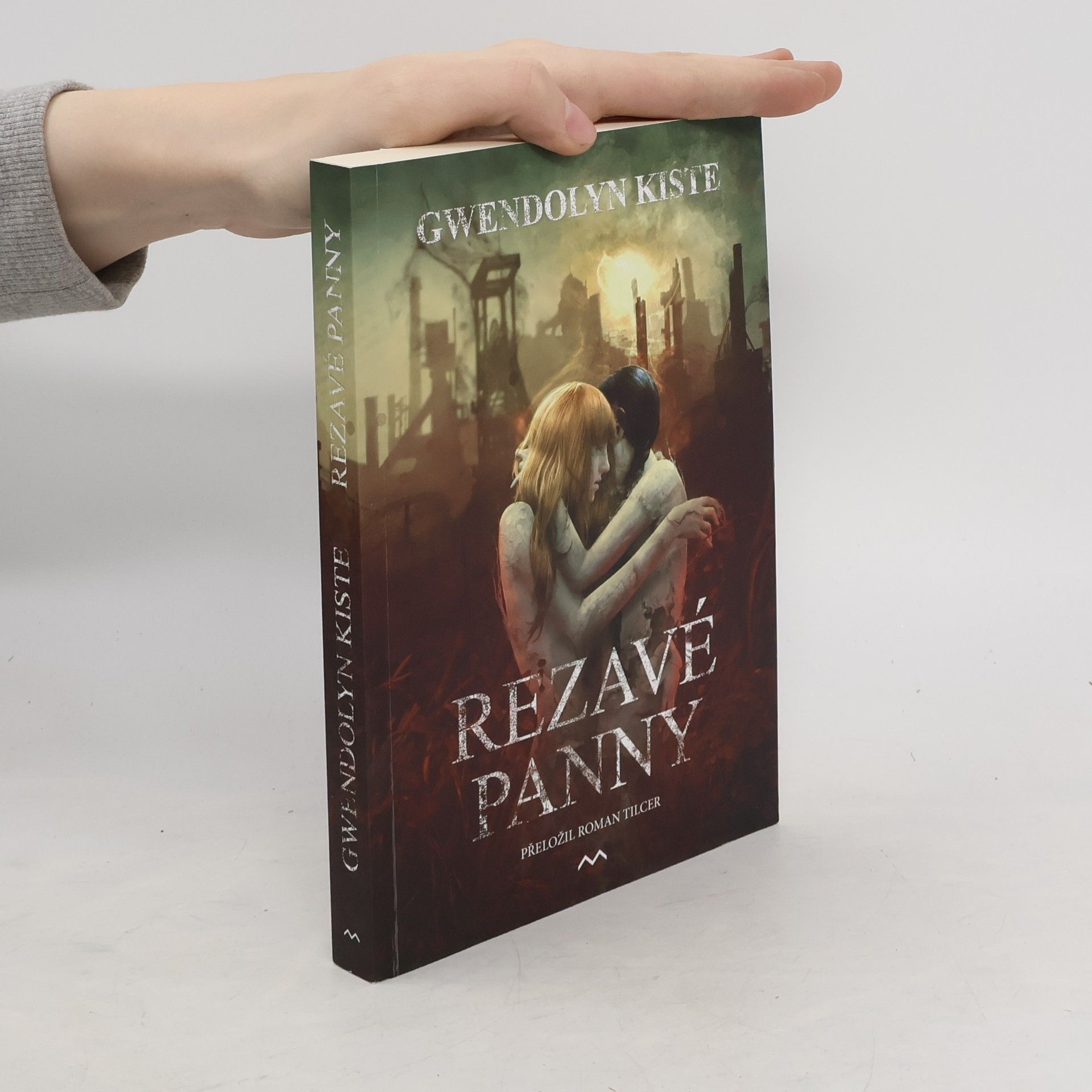 Roman Tilcer Rezavé panny