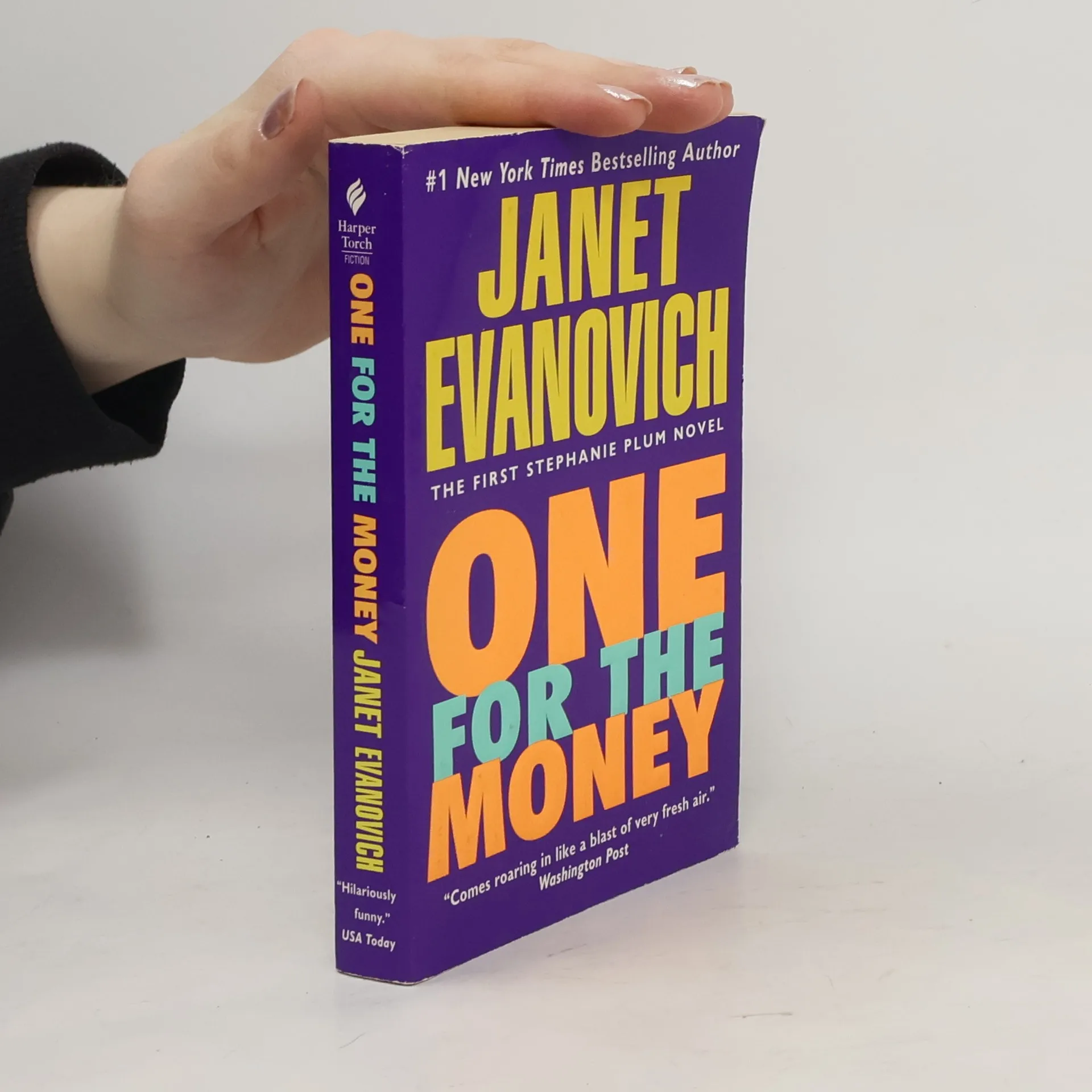 One For the Money | Book | Janet Evanovich | EN