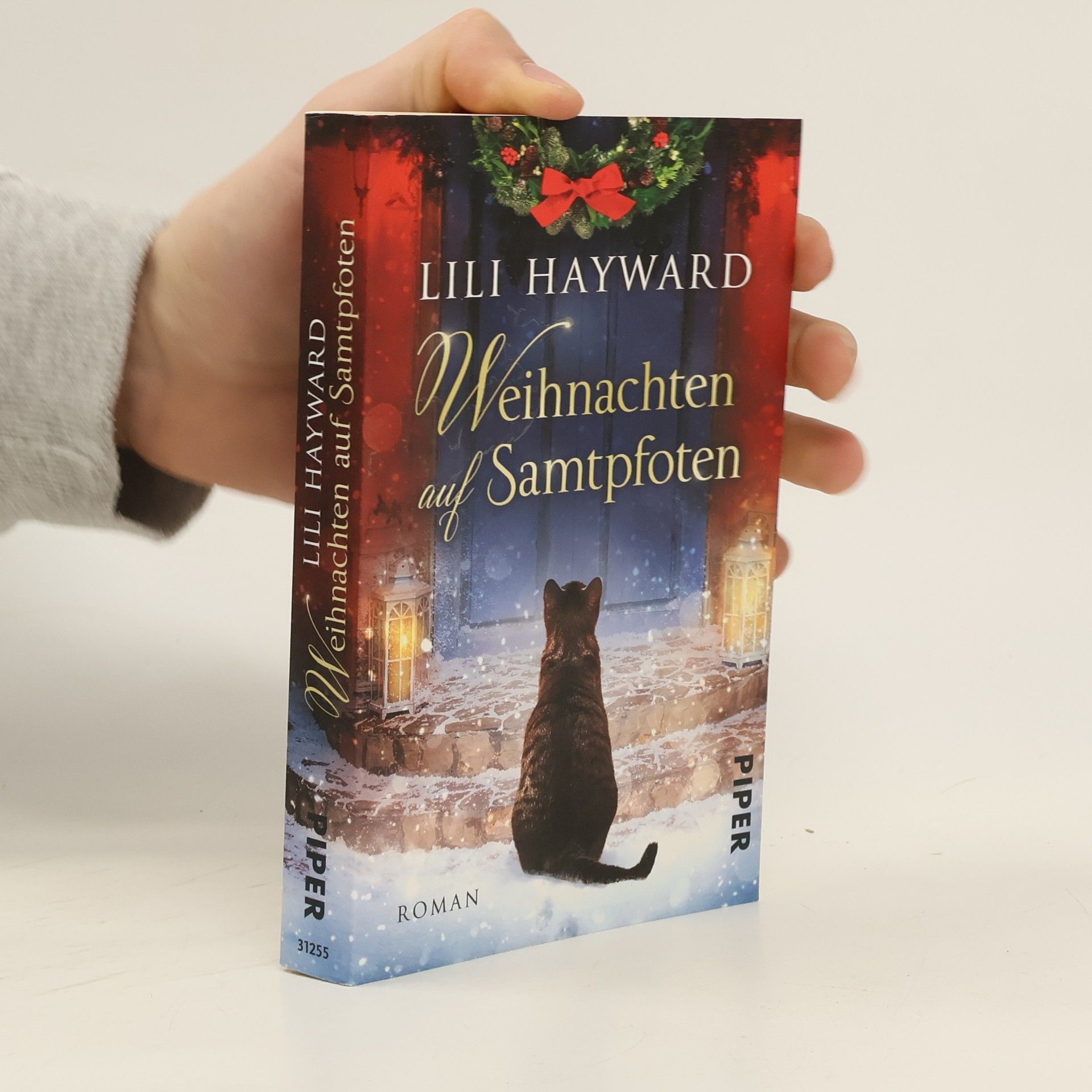 Lili Hayward Weihnachten auf Samtpfoten