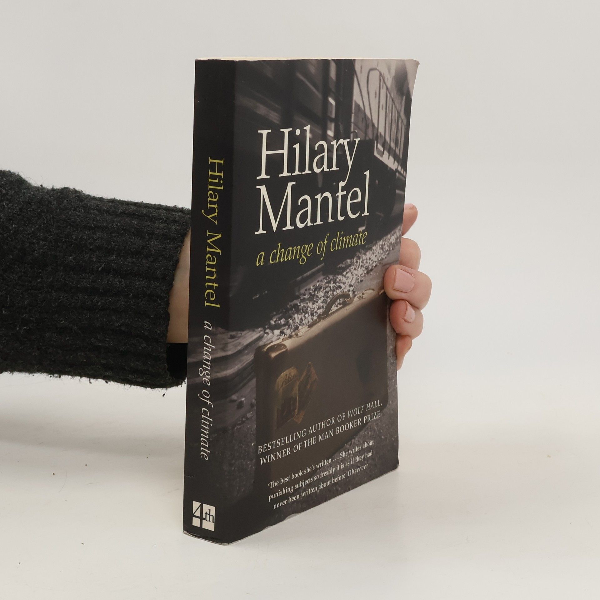 Hilary Mantel A Change of Climate
