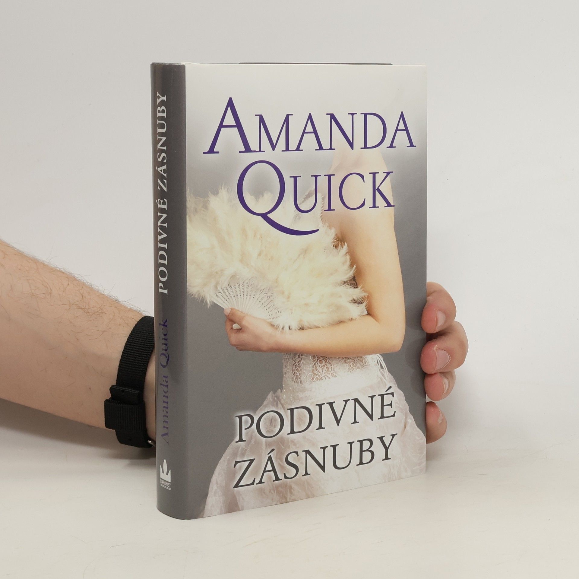 Jayne Ann Krentz Podivné zásnuby