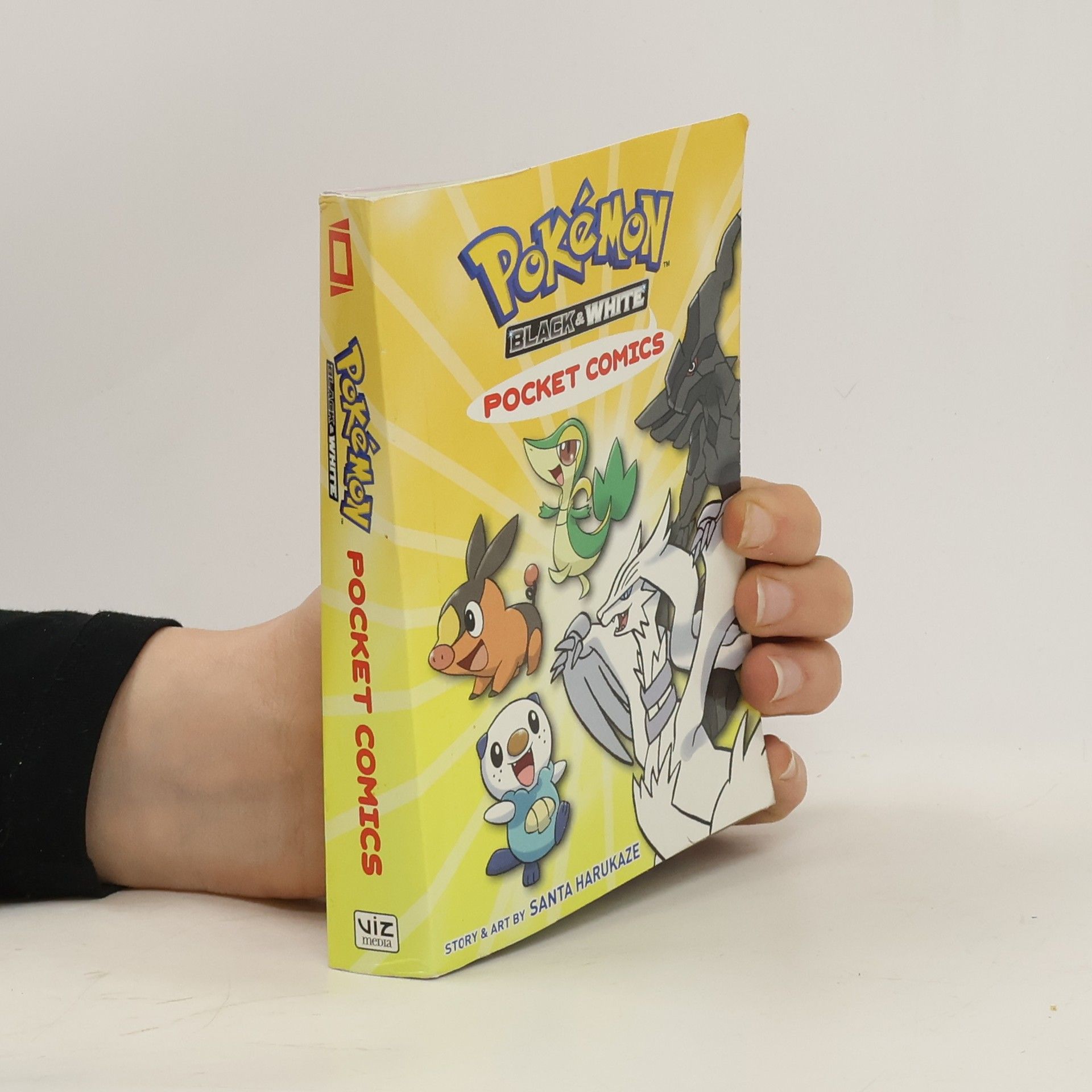 Santa Harukaze Pokémon. Pocket Comics: Black & White