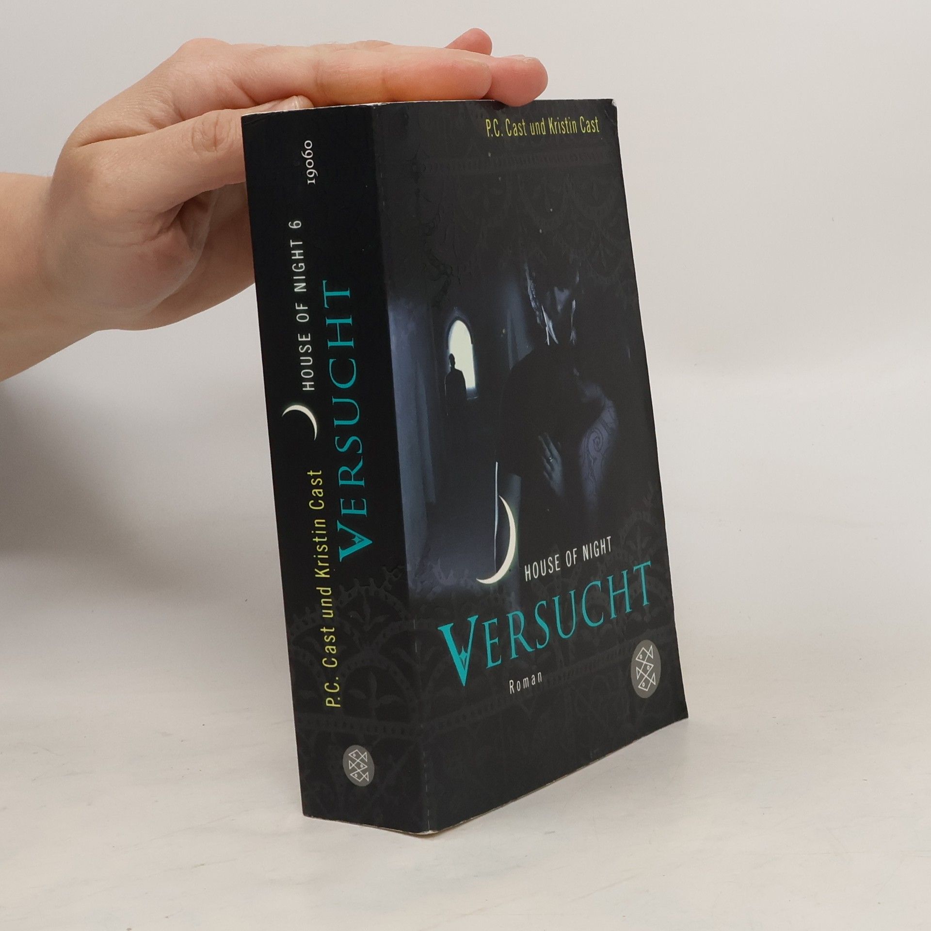 Phyllis Christine Cast House of Night. Versucht