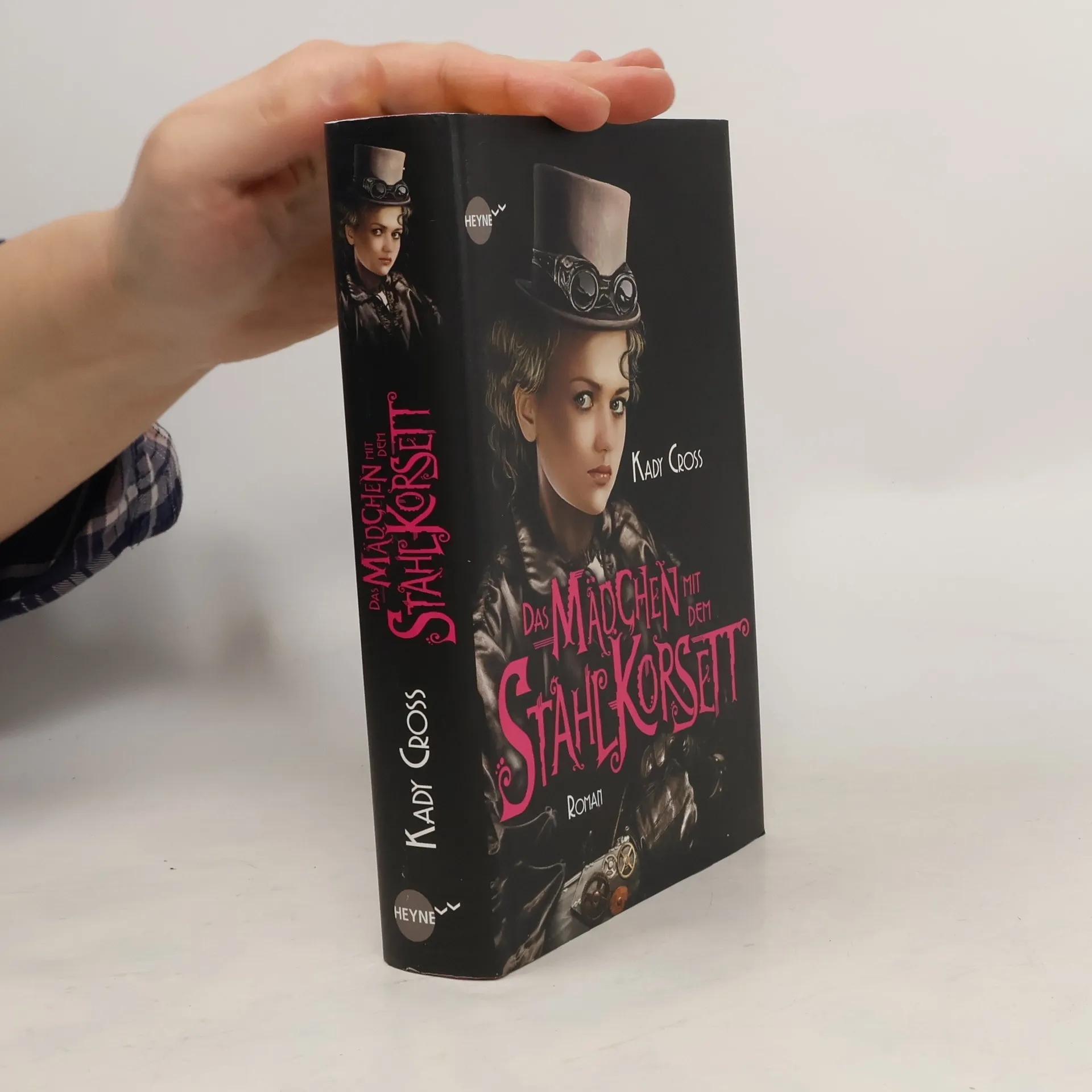 Das Mädchen mit dem Stahlkorsett | Book | Kady Cross | DE