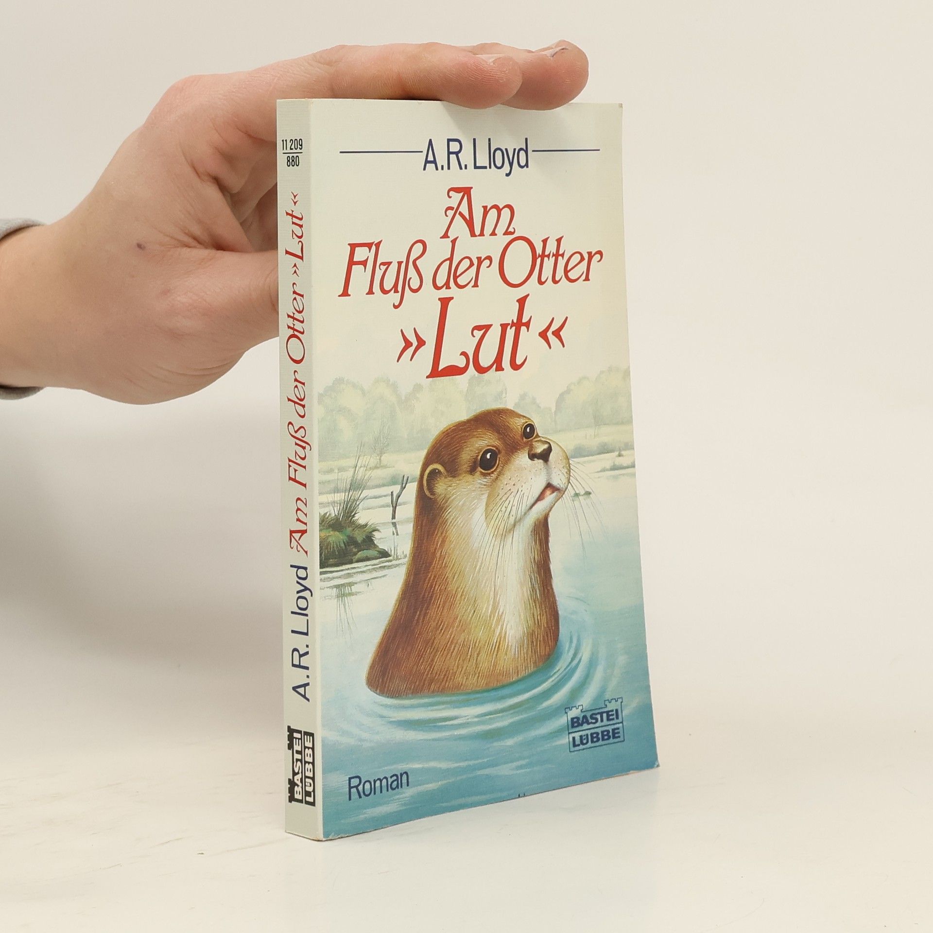 Alan R. Lloyd Am Fluss der Otter "Lut"